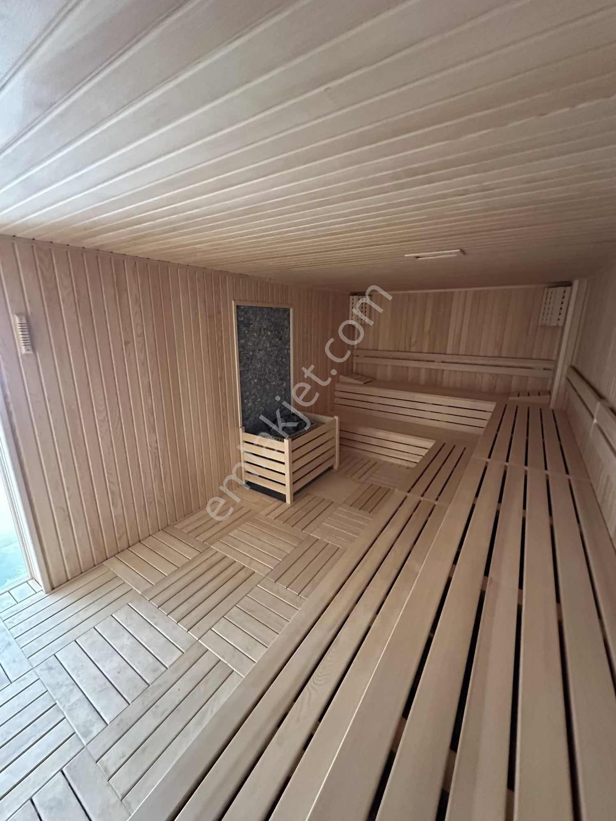 Ertuğrul'dan Deniz Manzaralı Havuzlu 1+1 Satılık Daire - Görsel 12