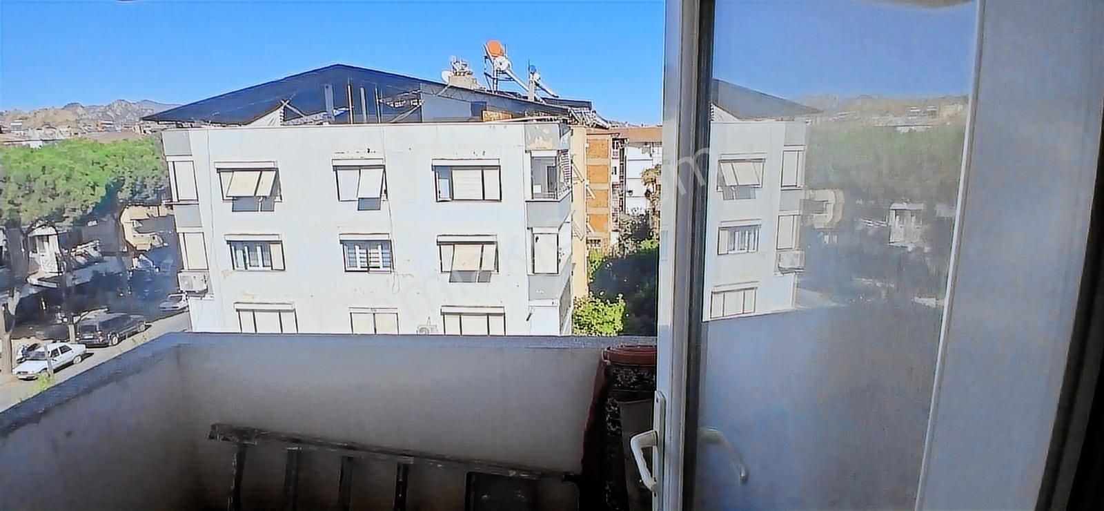 Aydın Nazilli Zafer Şehir Merkezi Gülcü Sitesinde Satılık Daire - Görsel 15