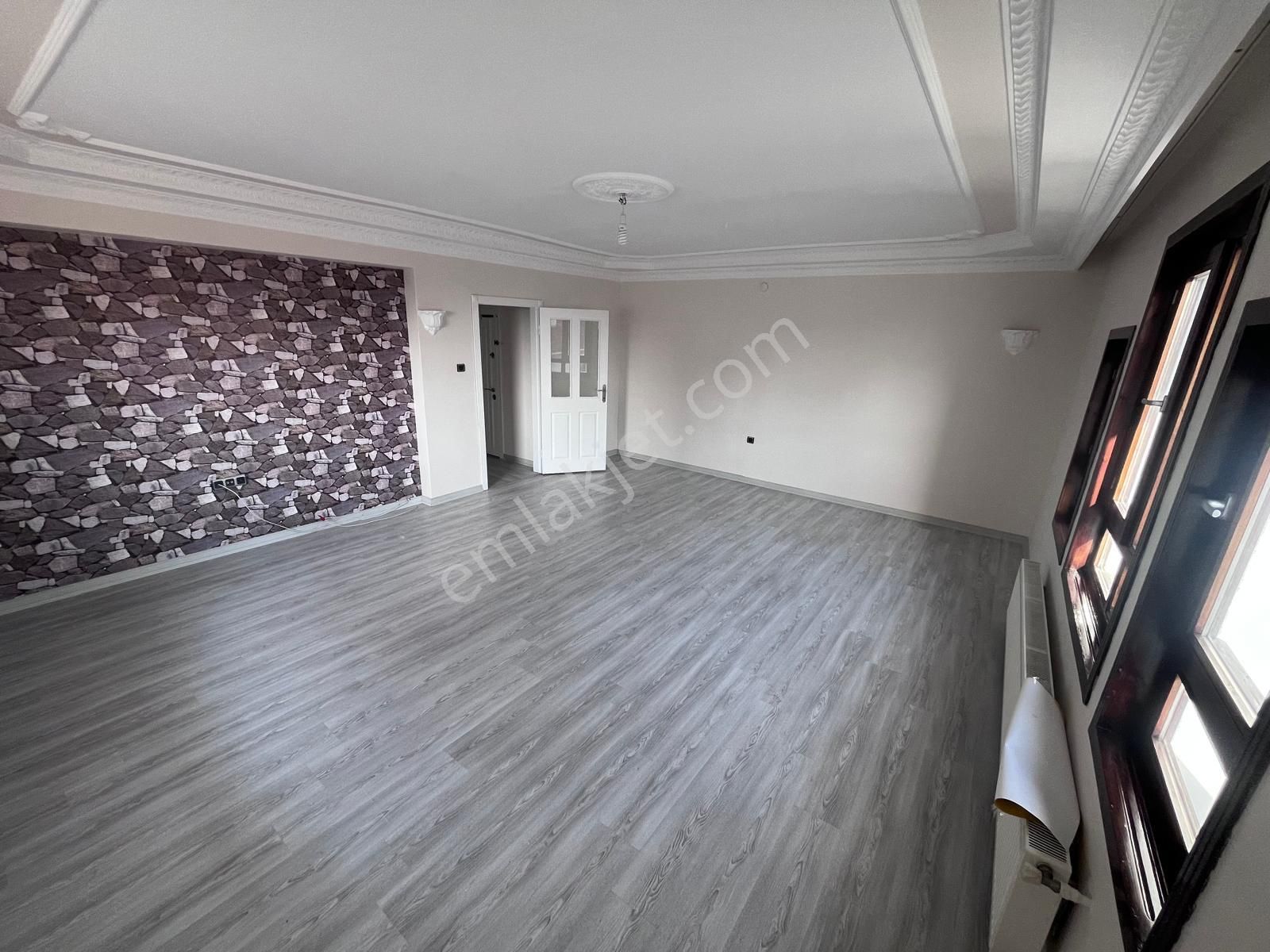 Esertepe De Çift Girişli Asansörlü Satılık Dubleks - Görsel 9