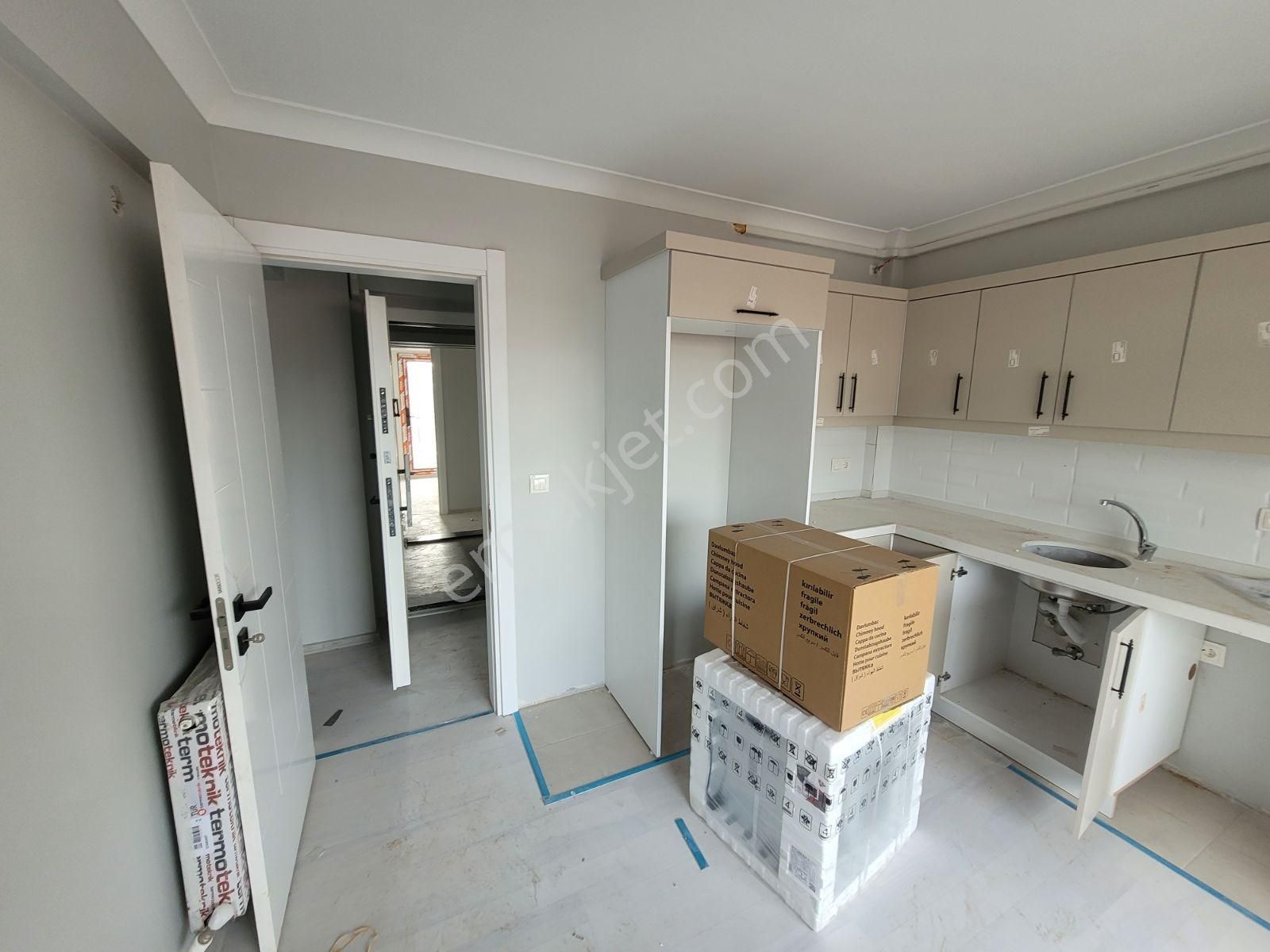 Realiva'dan Bergama'da 2+1 Kapalı Mutfak Kiralık Daire - Görsel 4