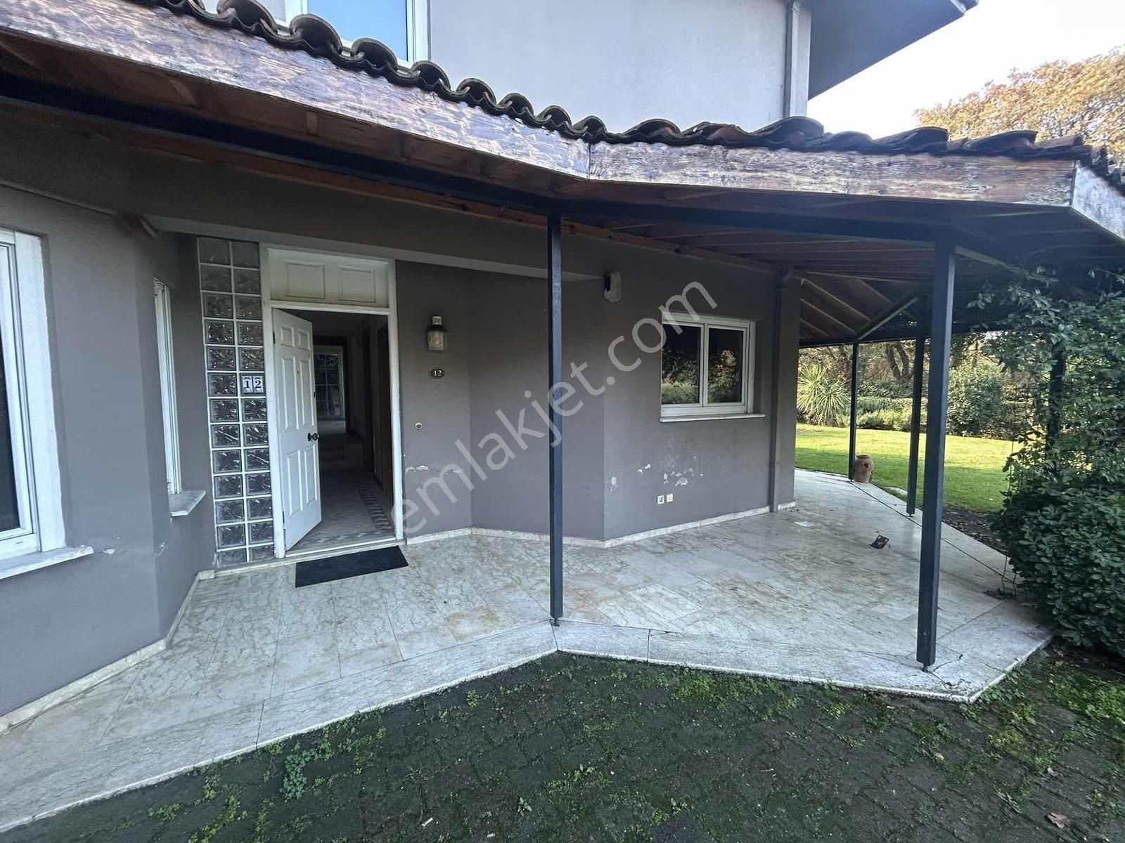 Bademli Yamaçlar Sitesi'nde Kiralık Villa - Görsel 8