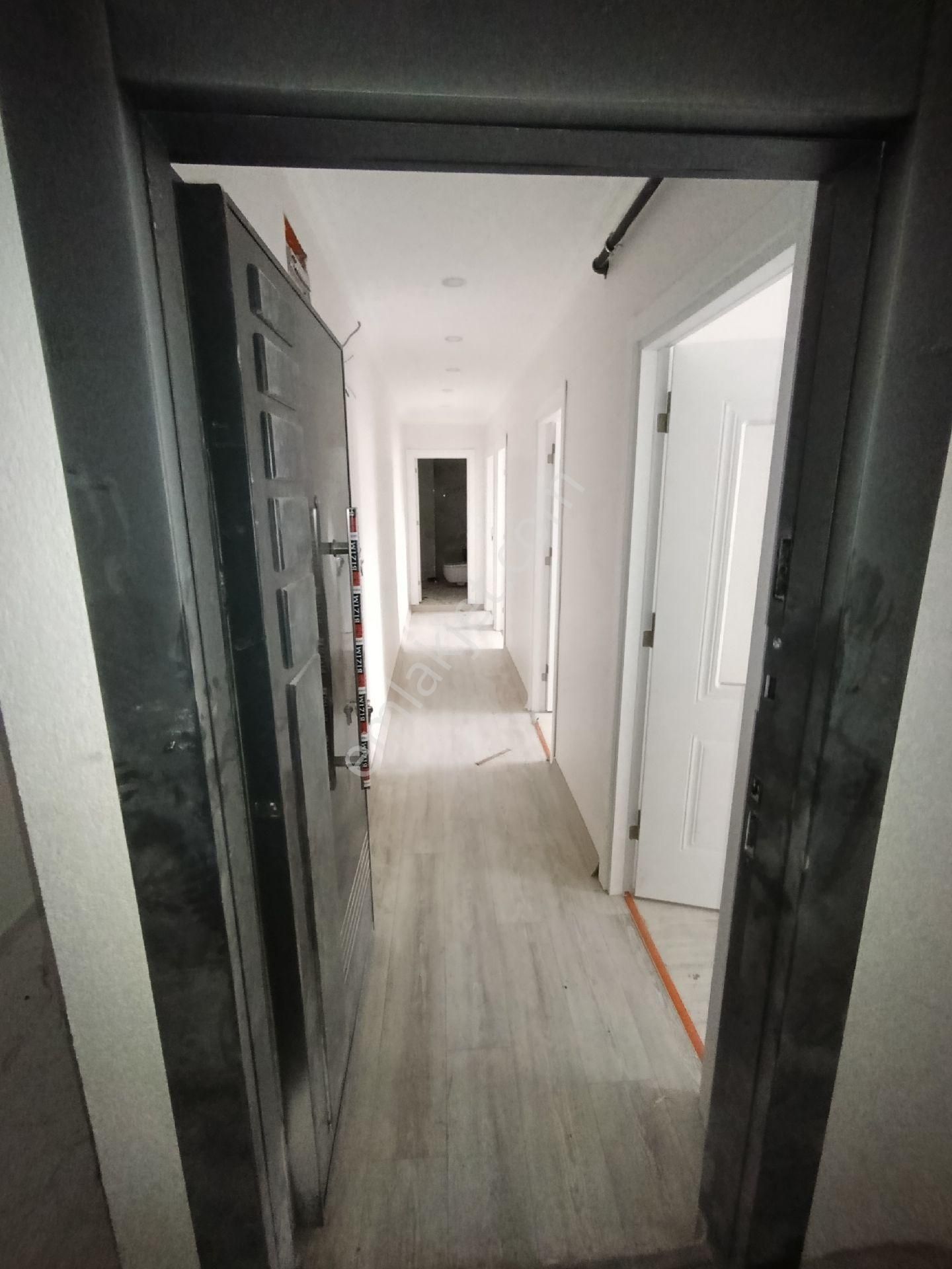 1.79 Krediyle Arnavutköy Mustafakemalpaşada Satılık 2+1 Ara Kat Daire