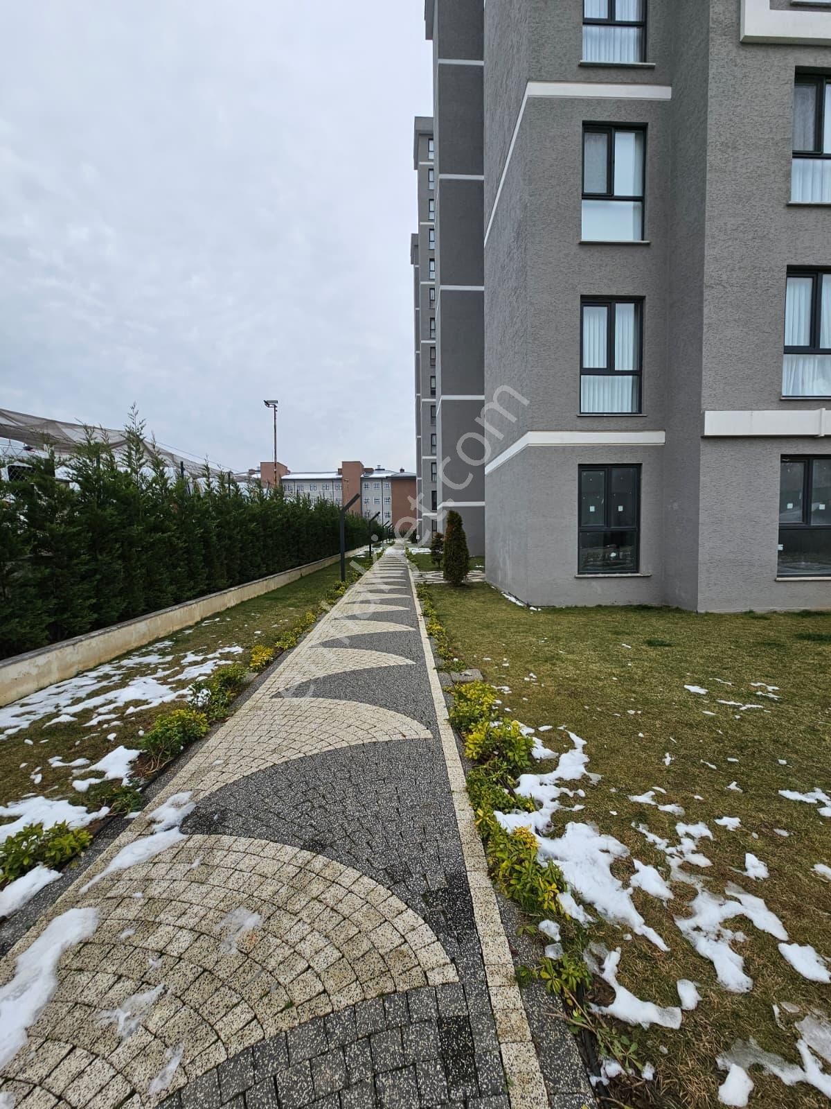 Blue Garden Samandıra Sitesinde Kapalı Otoparklı Ebv Banyolu 3+1 - Görsel 16