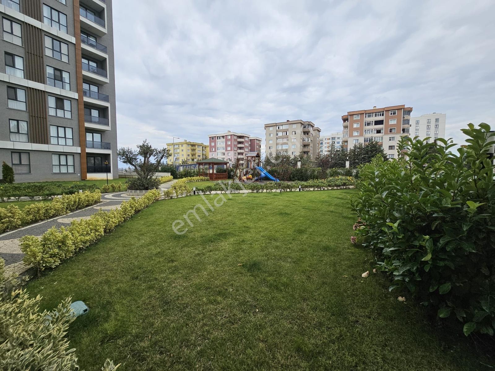 Blue Garden Samandıra Sitesinde Kapalı Otoparklı Ebv Banyolu 3+1 - Görsel 34