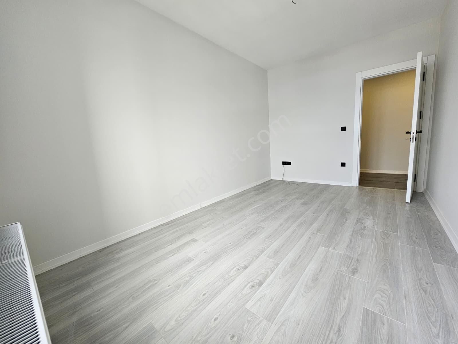 Blue Garden Samandıra Sitesinde Kapalı Otoparklı Ebv Banyolu 3+1 - Görsel 25