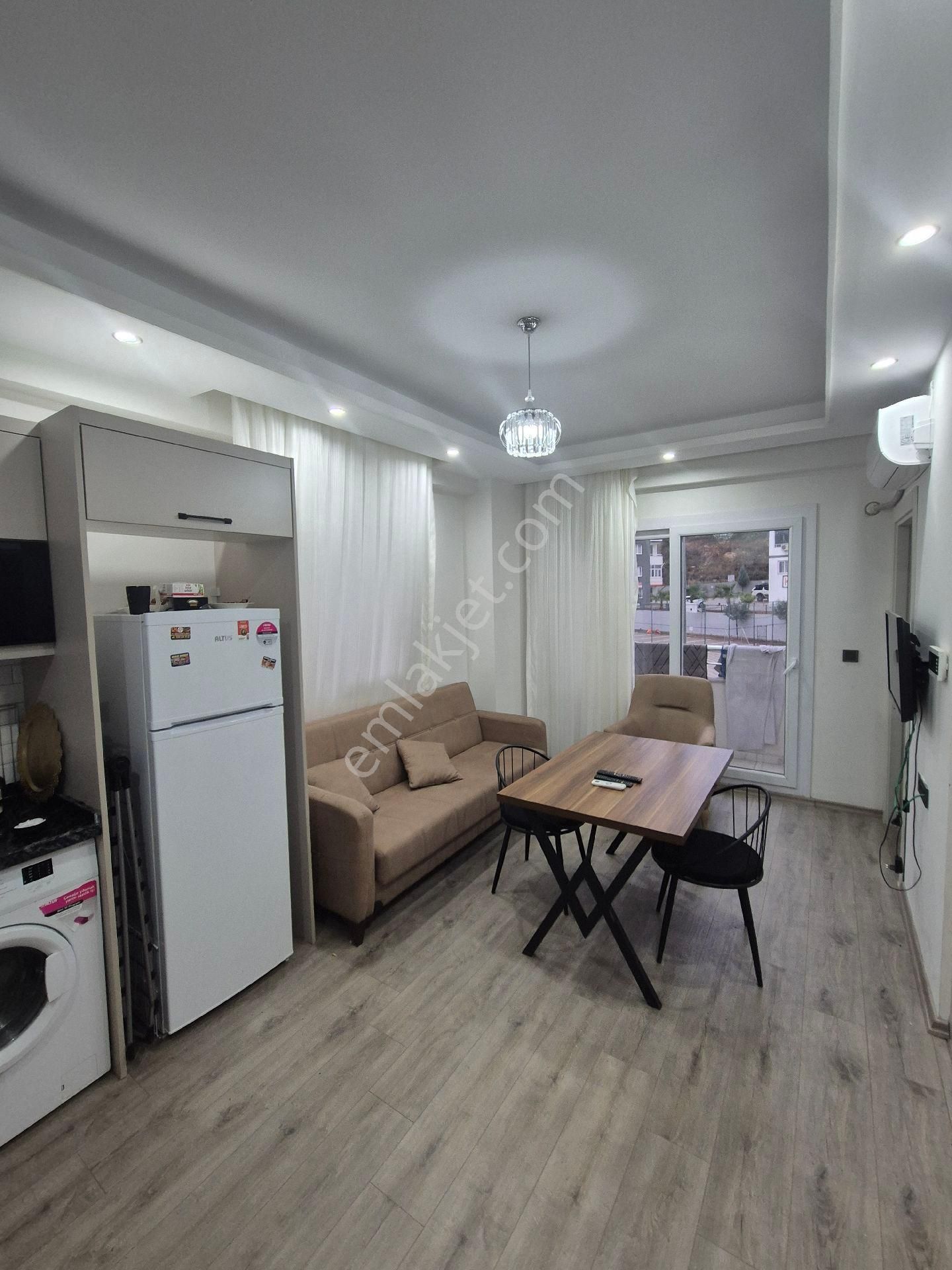 Gültepe'de 1+1 Full Ve Sıfır Eşyalı Az Katlı Balkonlu Kiralık Daire - Görsel 6