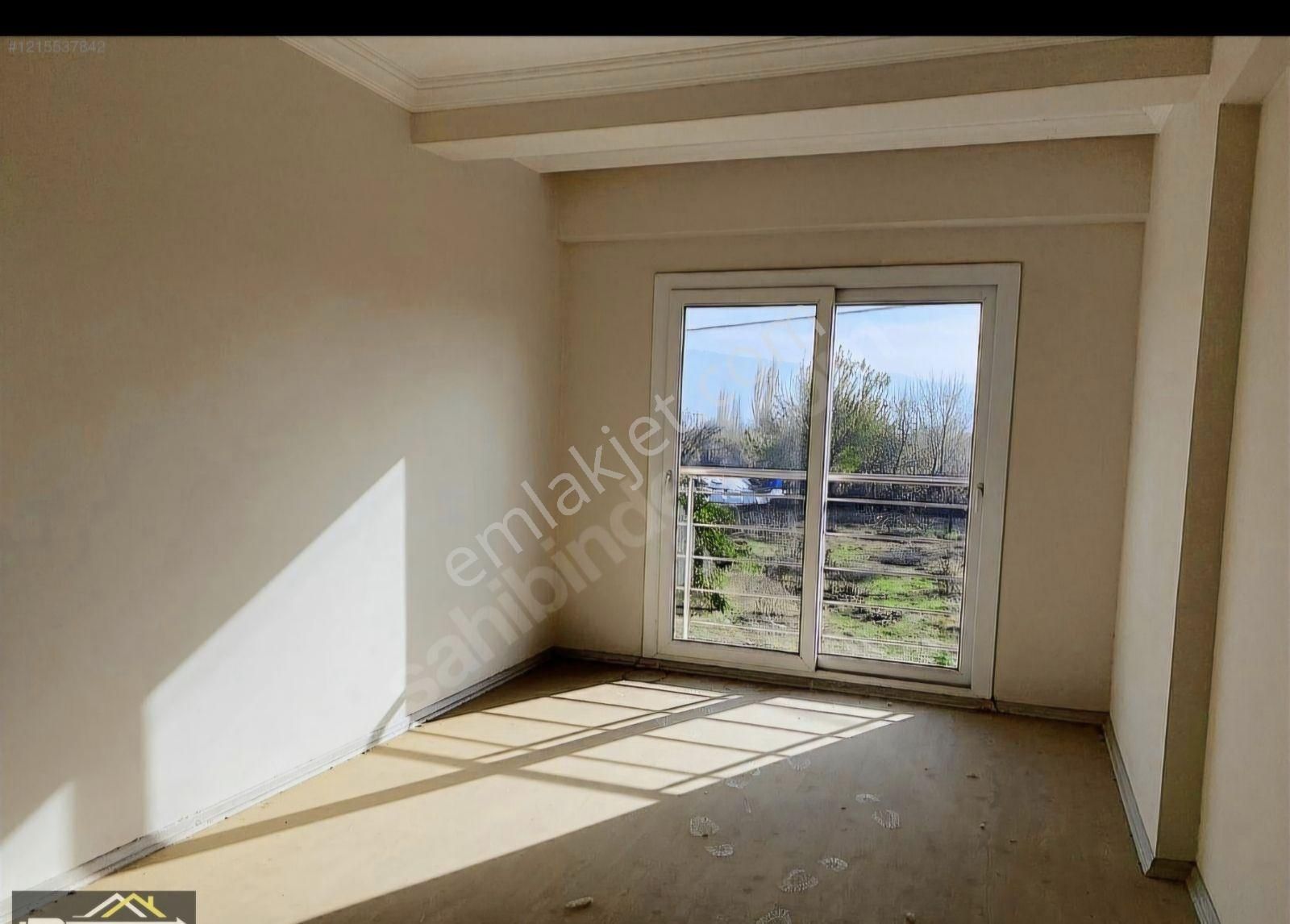 Aydın Umurlu Mahallesinde 3+1 Geniş Satılık Daire - Görsel 2