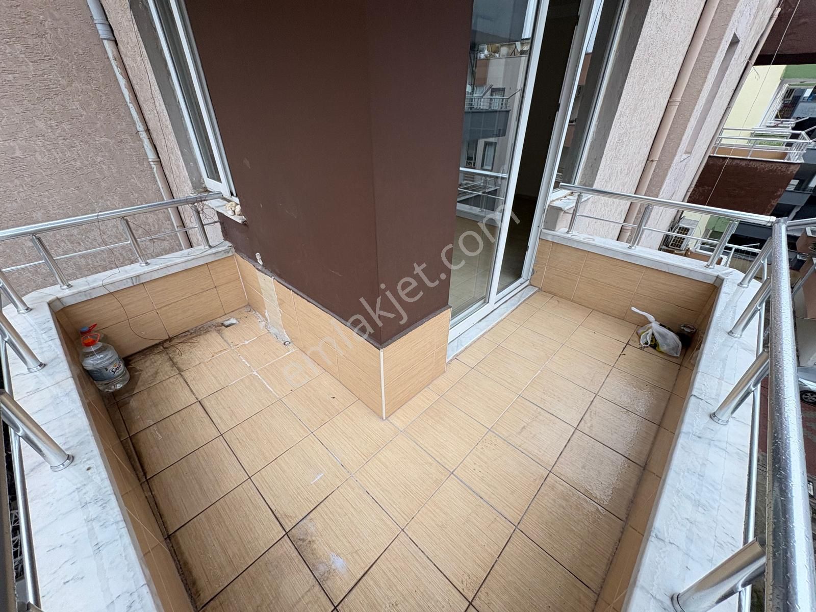 Prestij'den Dumlupınar'da Deniz Manzaralı Geniş Oturumlu 3+1 - Görsel 24