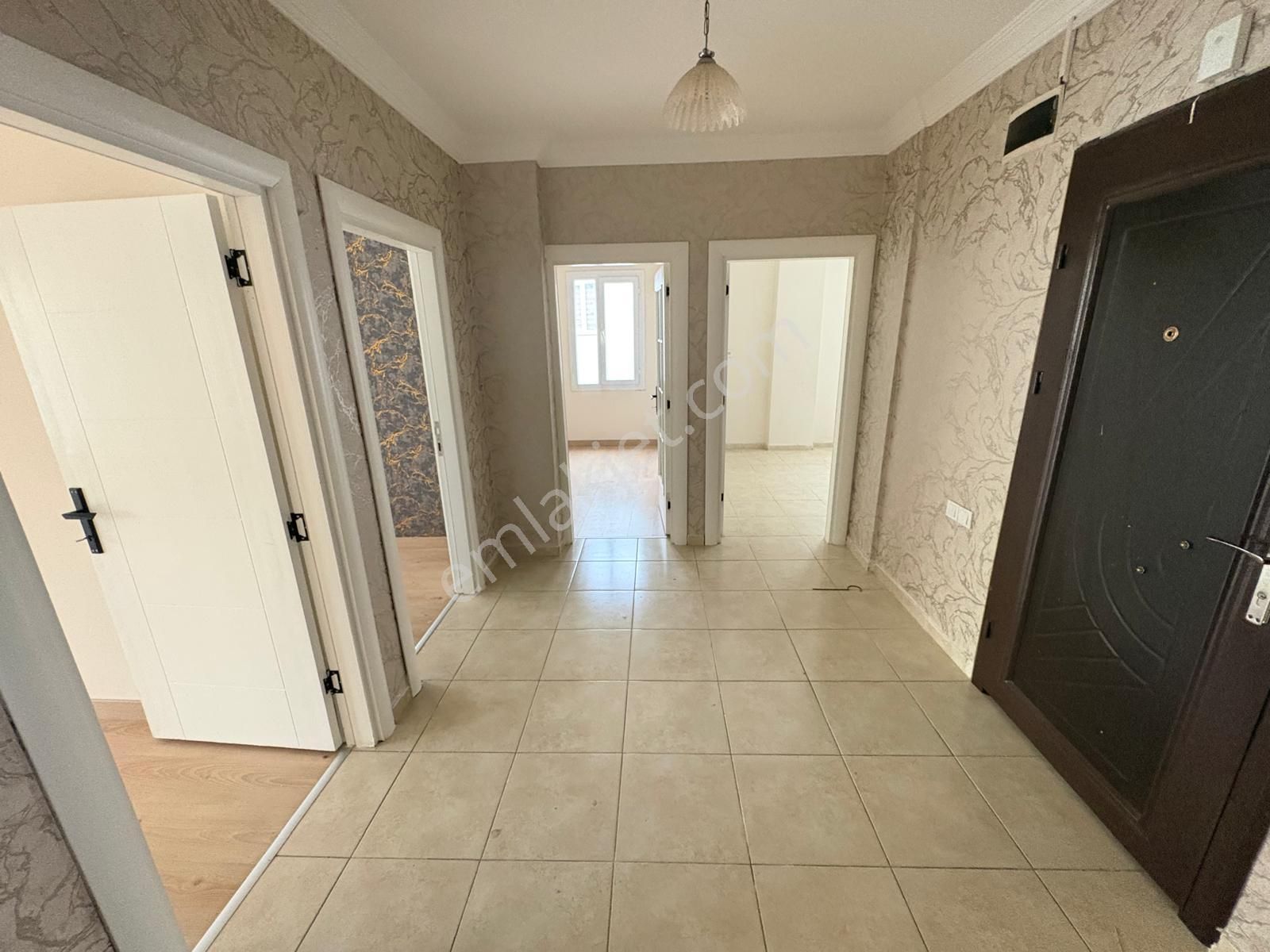 Prestij'den Dumlupınar'da Deniz Manzaralı Geniş Oturumlu 3+1 - Görsel 15