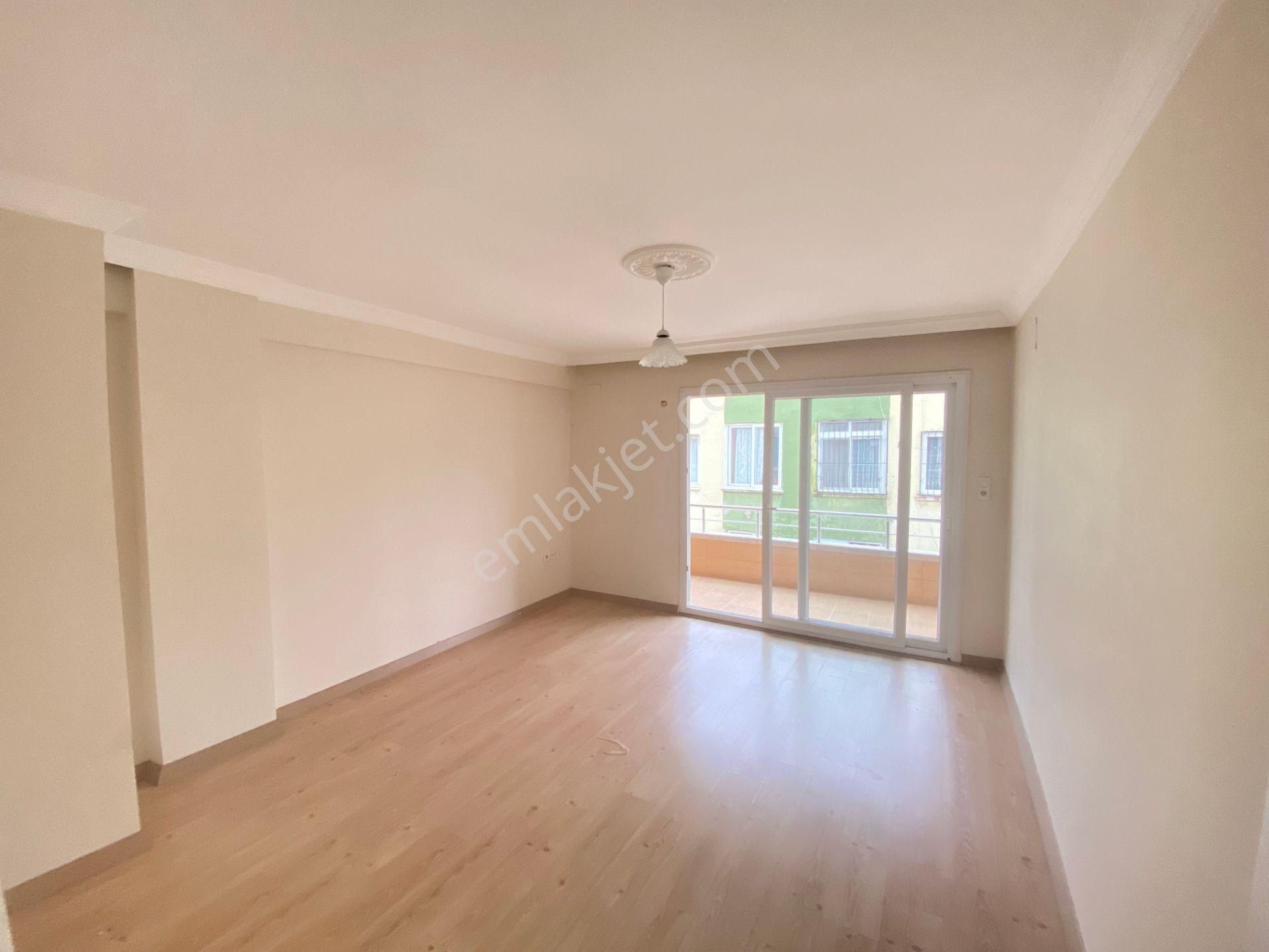 Prestij'den Dumlupınar'da Deniz Manzaralı Geniş Oturumlu 3+1 - Görsel 7