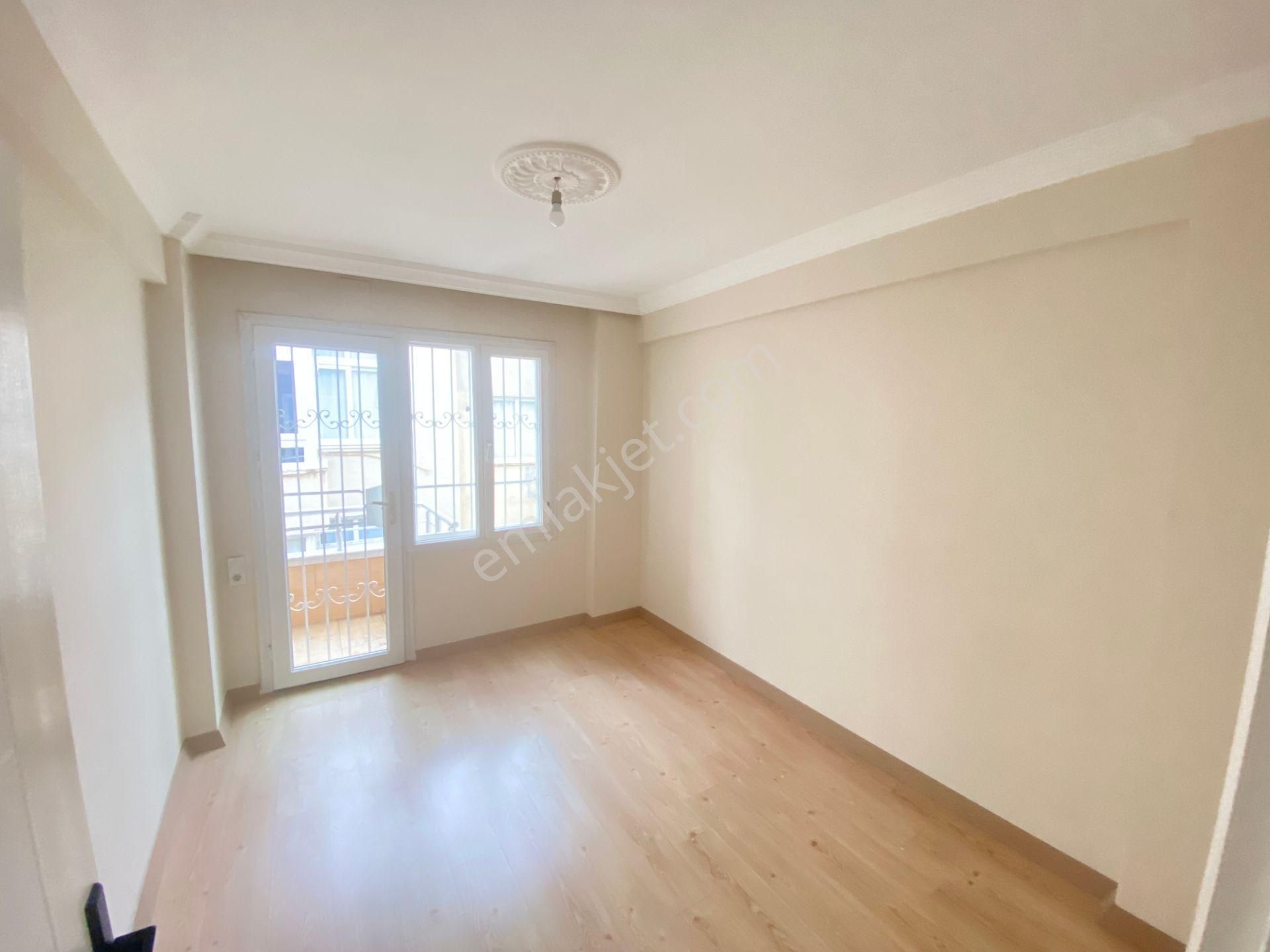 Prestij'den Dumlupınar'da Deniz Manzaralı Geniş Oturumlu 3+1 - Görsel 11