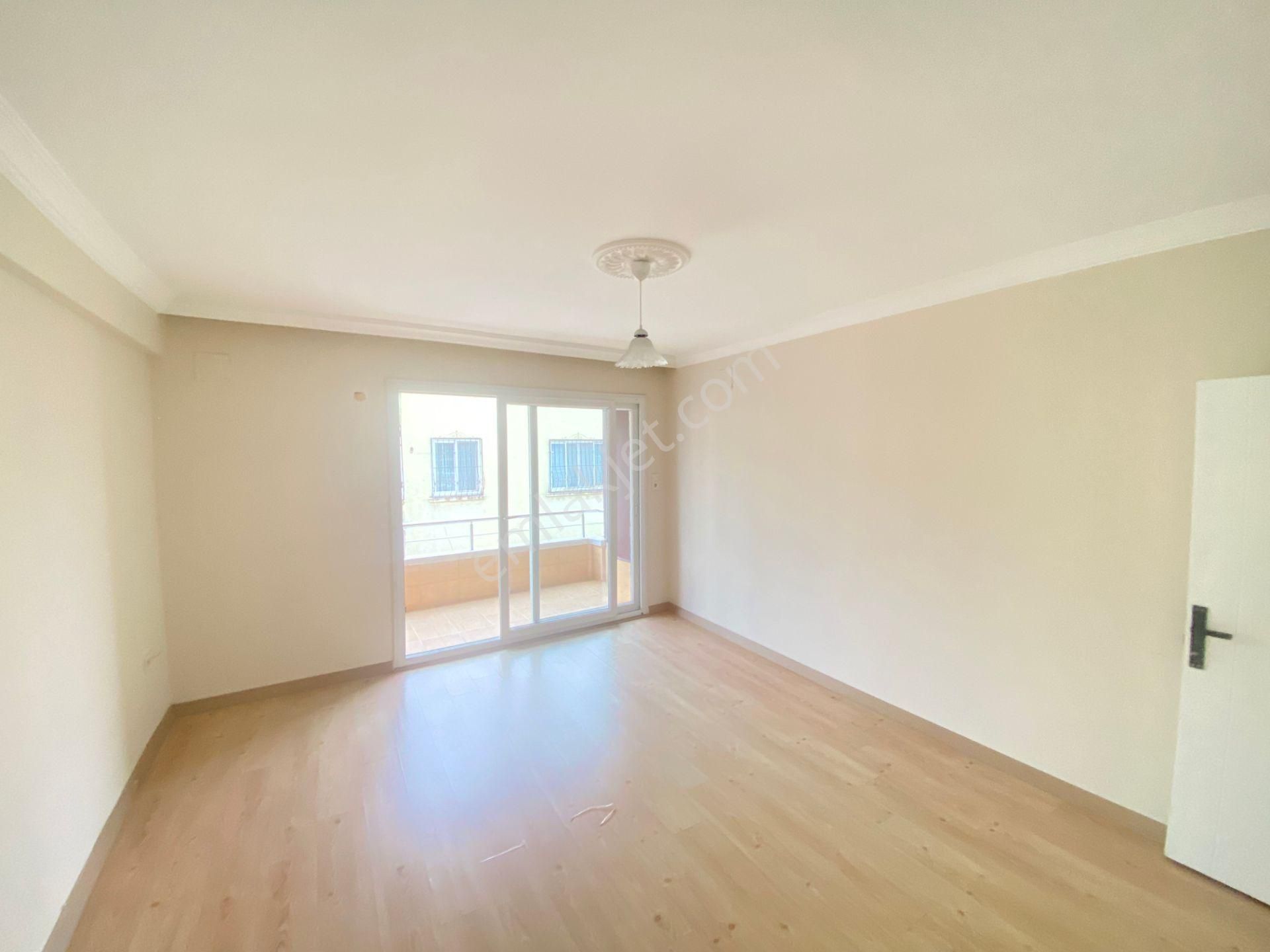 Prestij'den Dumlupınar'da Deniz Manzaralı Geniş Oturumlu 3+1 - Görsel 8