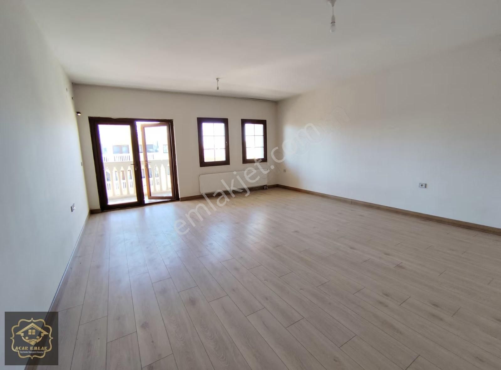 Acar Emlaktan Fırat Mah Tokide 3+1 175m2 Arakat Lüks Daire