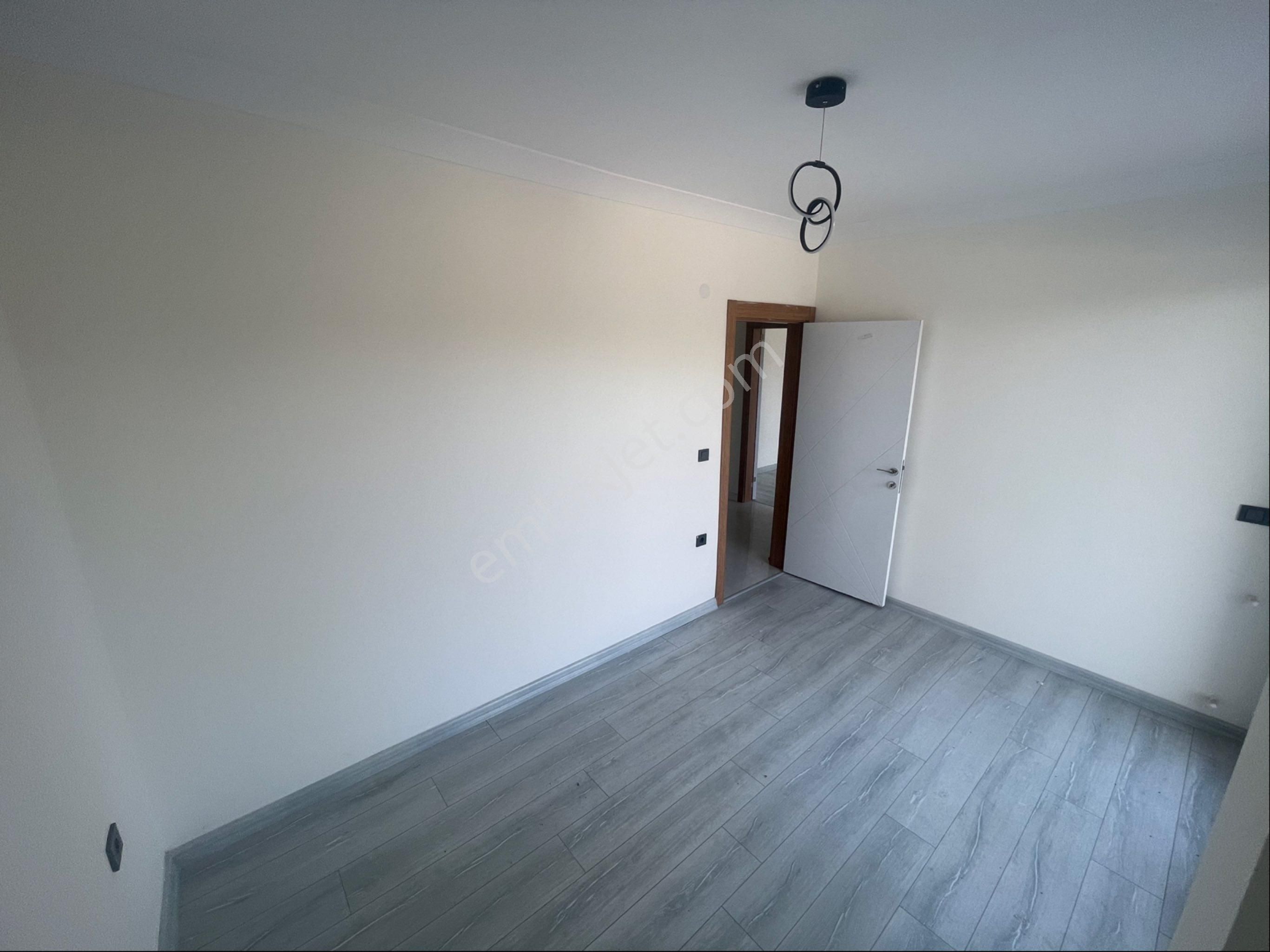 Acil Satılık Havuzlu Bahçeli Ayrı Mutfak Dubleks Daire - Görsel 9