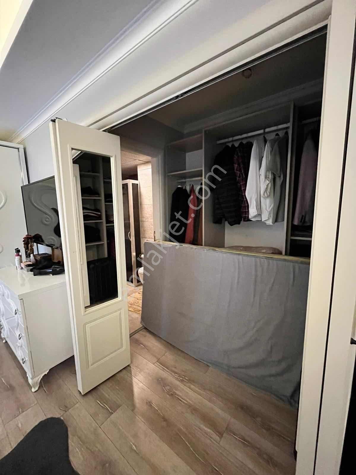 Muhammet Ten Cağaloğluna Cephe Kapanmaz Deniz Manzarası Lüks 3+1 - Görsel 8