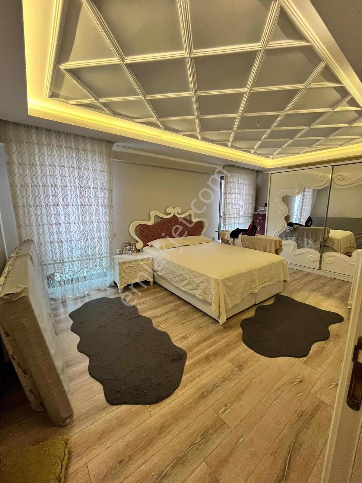 Muhammet Ten Cağaloğluna Cephe Kapanmaz Deniz Manzarası Lüks 3+1 - Görsel 6