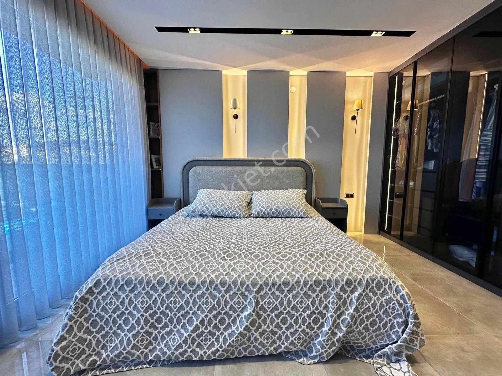 Soğucak Köşe Konum Full Eşyalı 4+1 Villa - Görsel 31