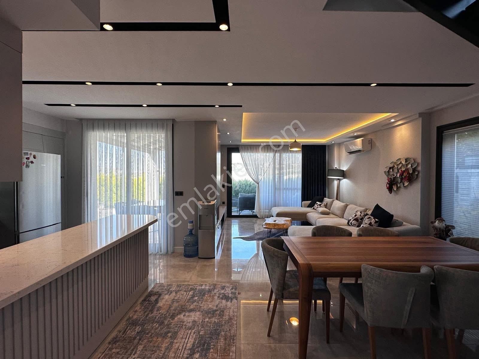 Soğucak Köşe Konum Full Eşyalı 4+1 Villa - Görsel 11