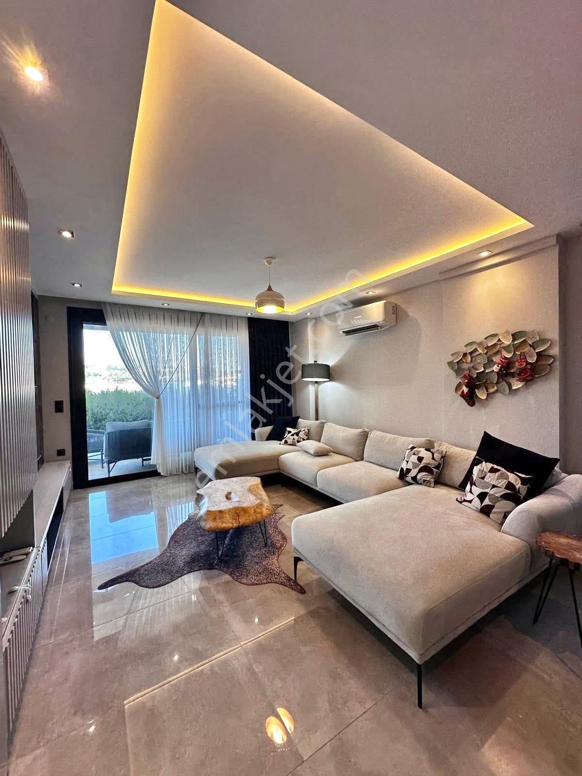 Soğucak Köşe Konum Full Eşyalı 4+1 Villa - Görsel 17