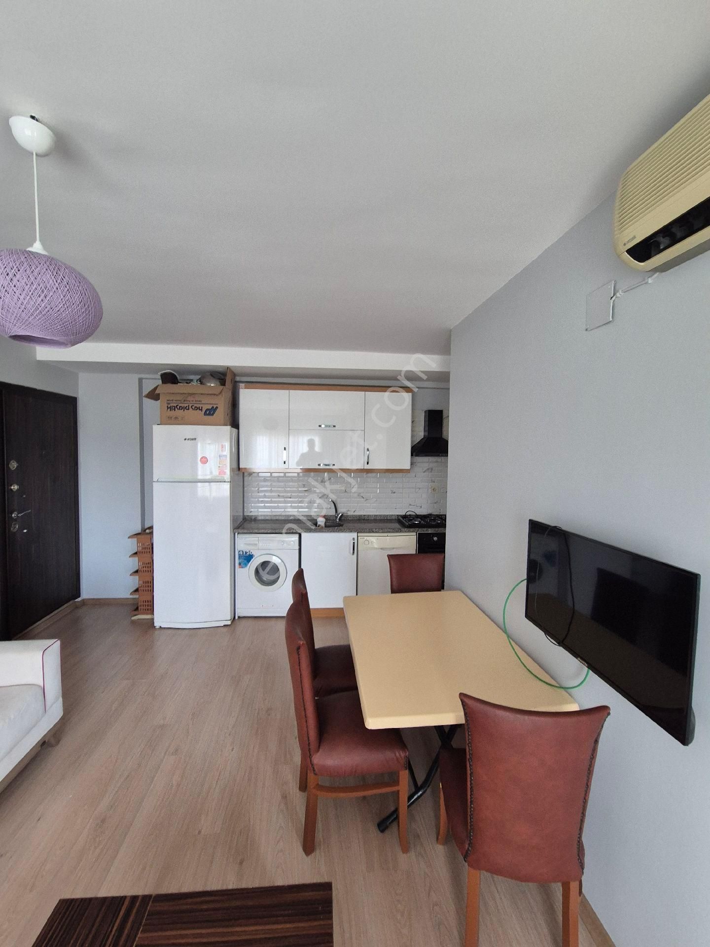 Gültepe'de 1+1 Cadde Üzeri Btü Atü Karşısı Balkonlu Kiralık Daire - Görsel 6