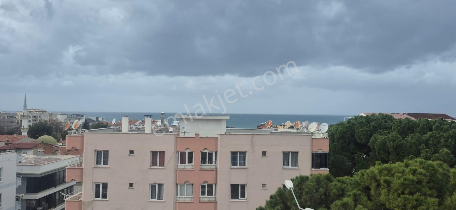 Kuşadası Merkezınde Denız Manzaralı Büyük Çatı Dubleksı - Görsel 32