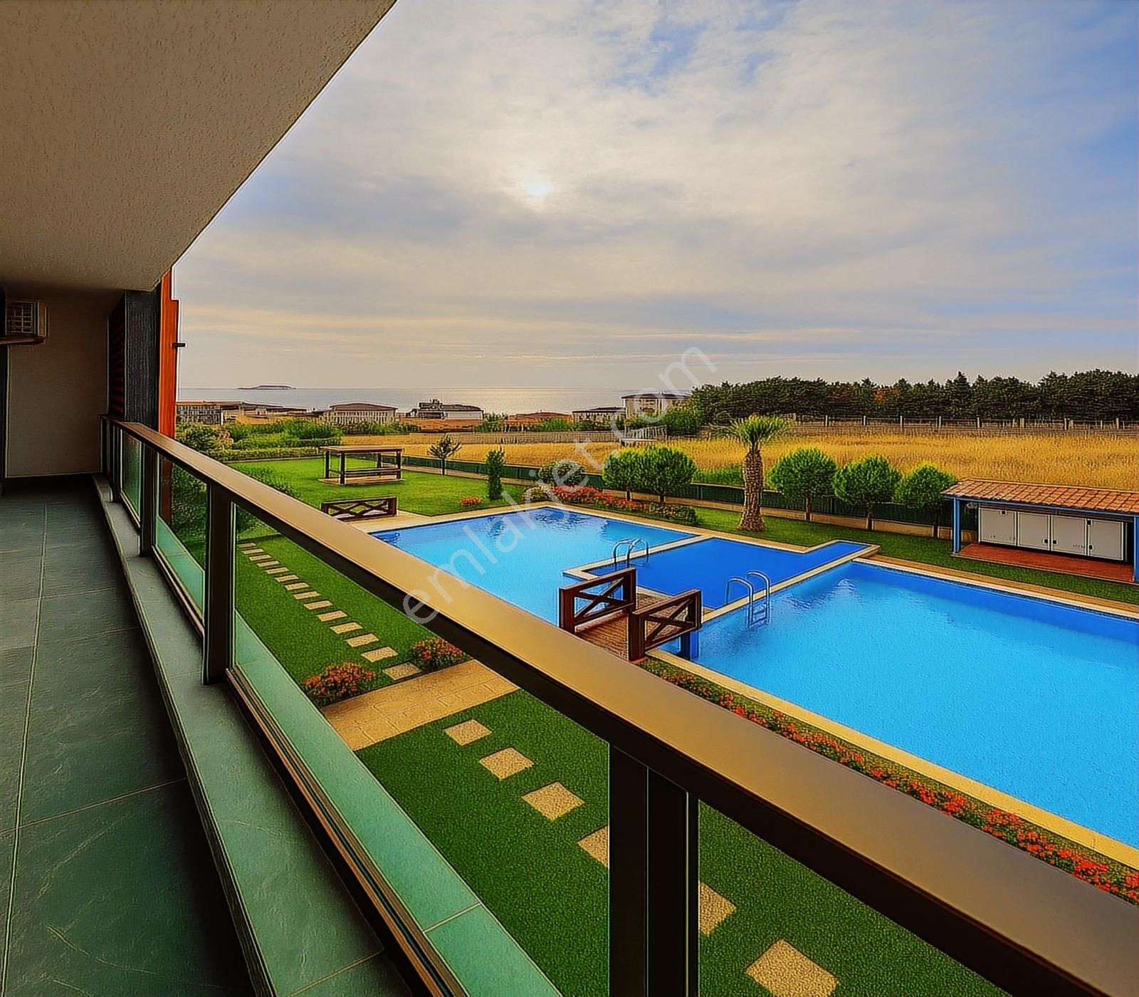 Lıve İnşaat'tan Beylikdüzü Marinaya Yakın Site İçinde Sıfır 3+1 - Görsel 8