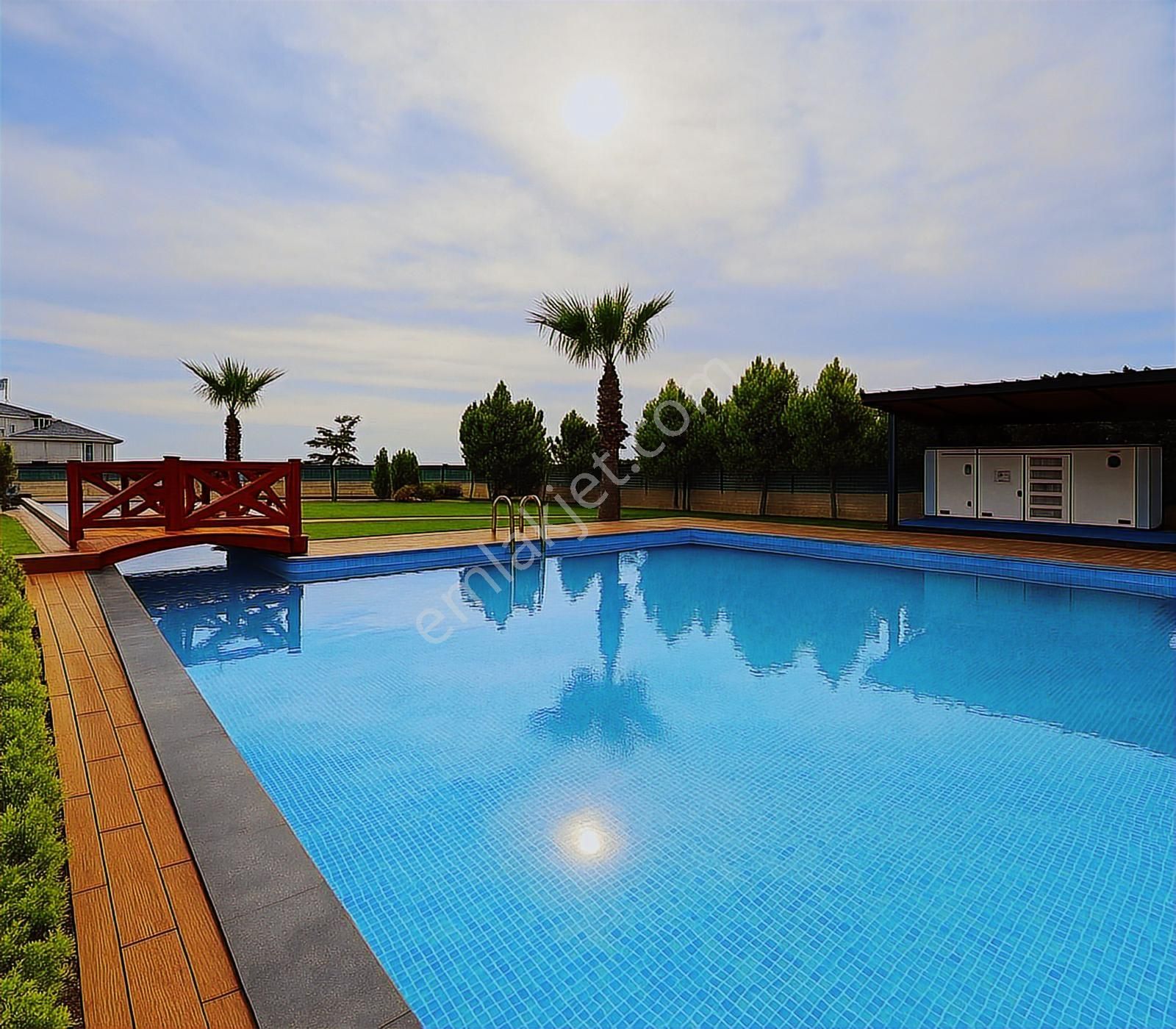 Lıve İnşaat'tan Beylikdüzü Marinaya Yakın Site İçinde Sıfır 3+1 - Görsel 22