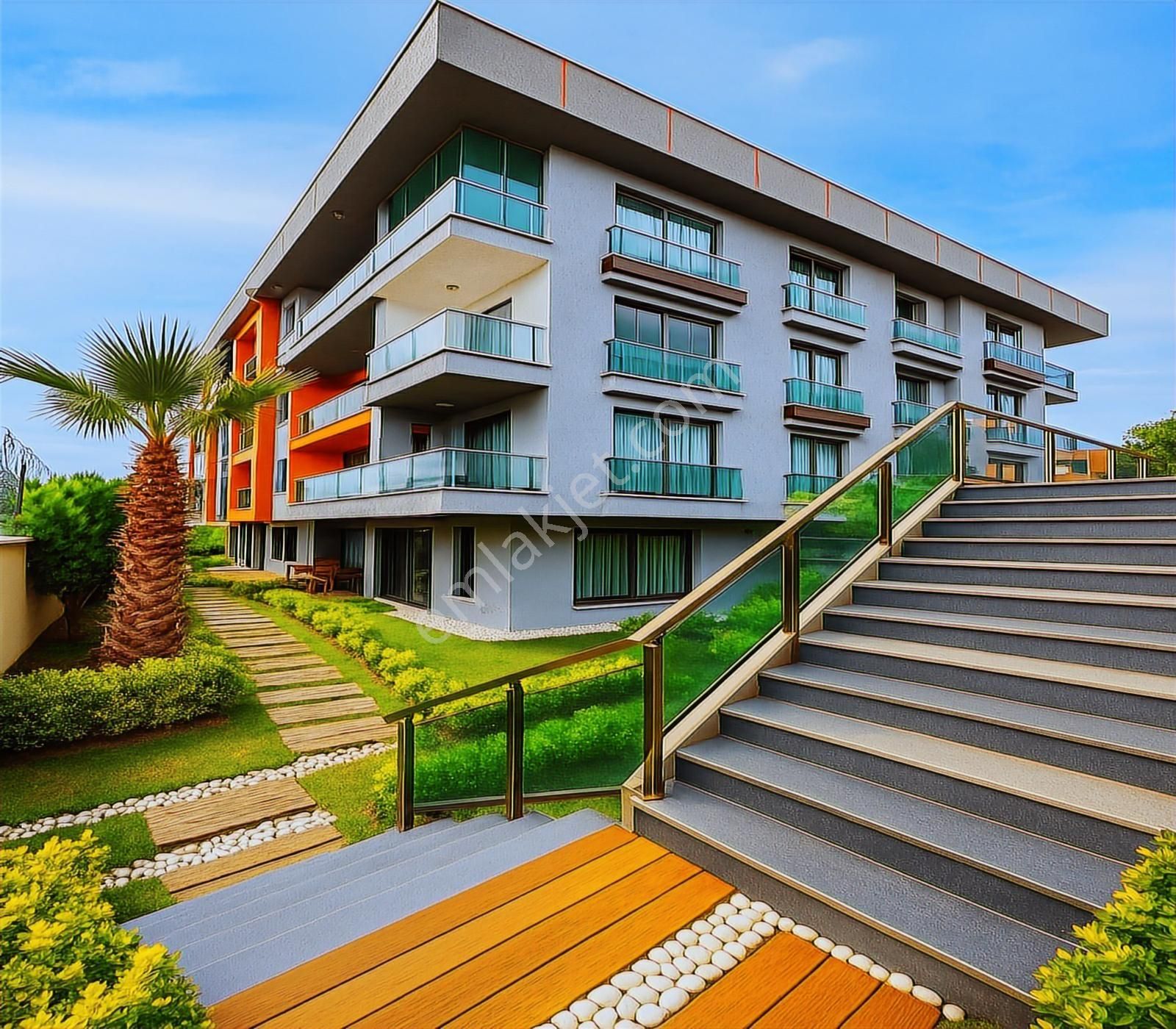 Lıve İnşaat'tan Beylikdüzü Marinaya Yakın Site İçinde Sıfır 3+1 - Görsel 5