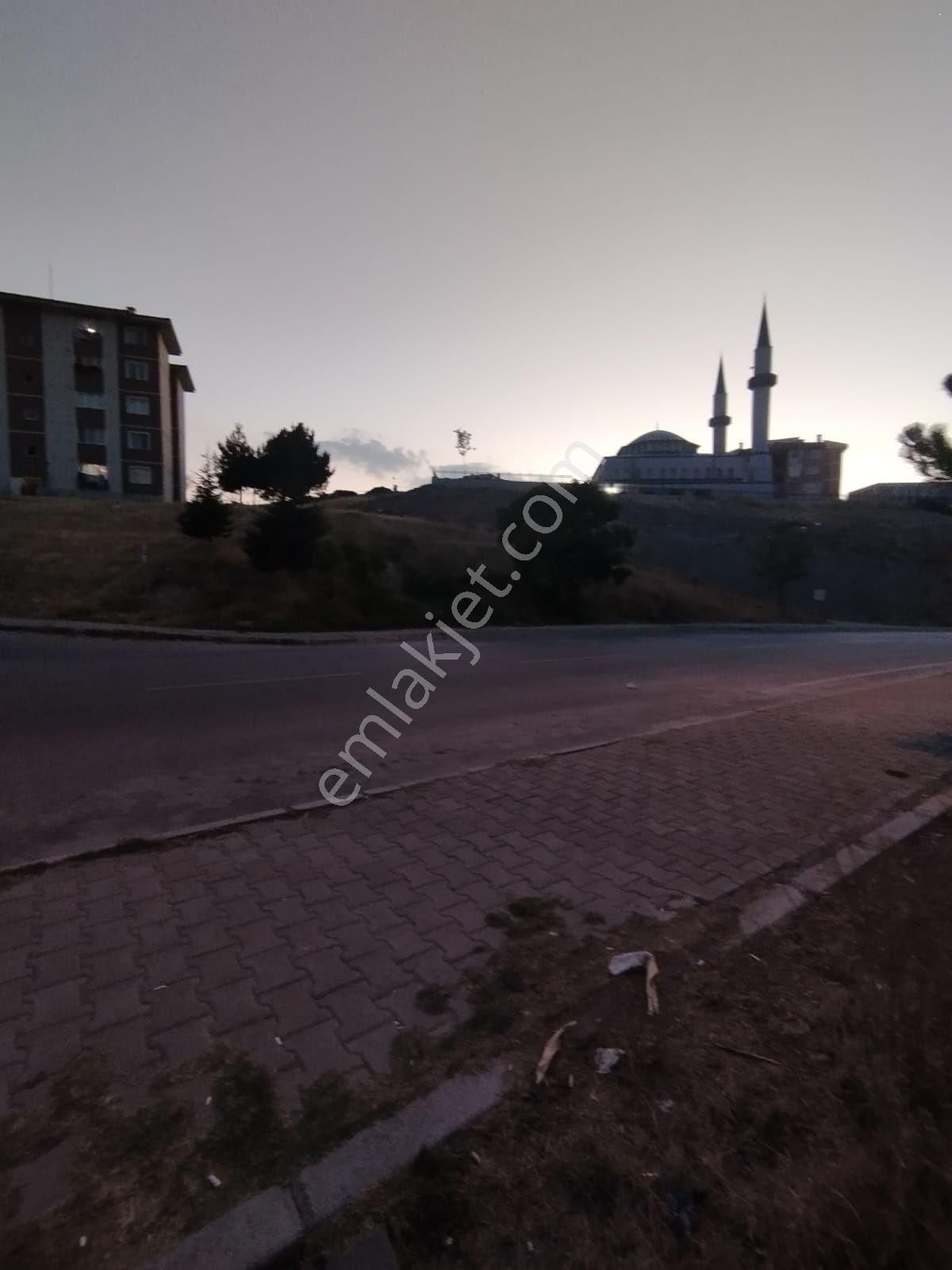 Arslan Mülk Ofisinden Toki 8. Etap Da 1+1 Ara Kat Satılık Daire - Görsel 8