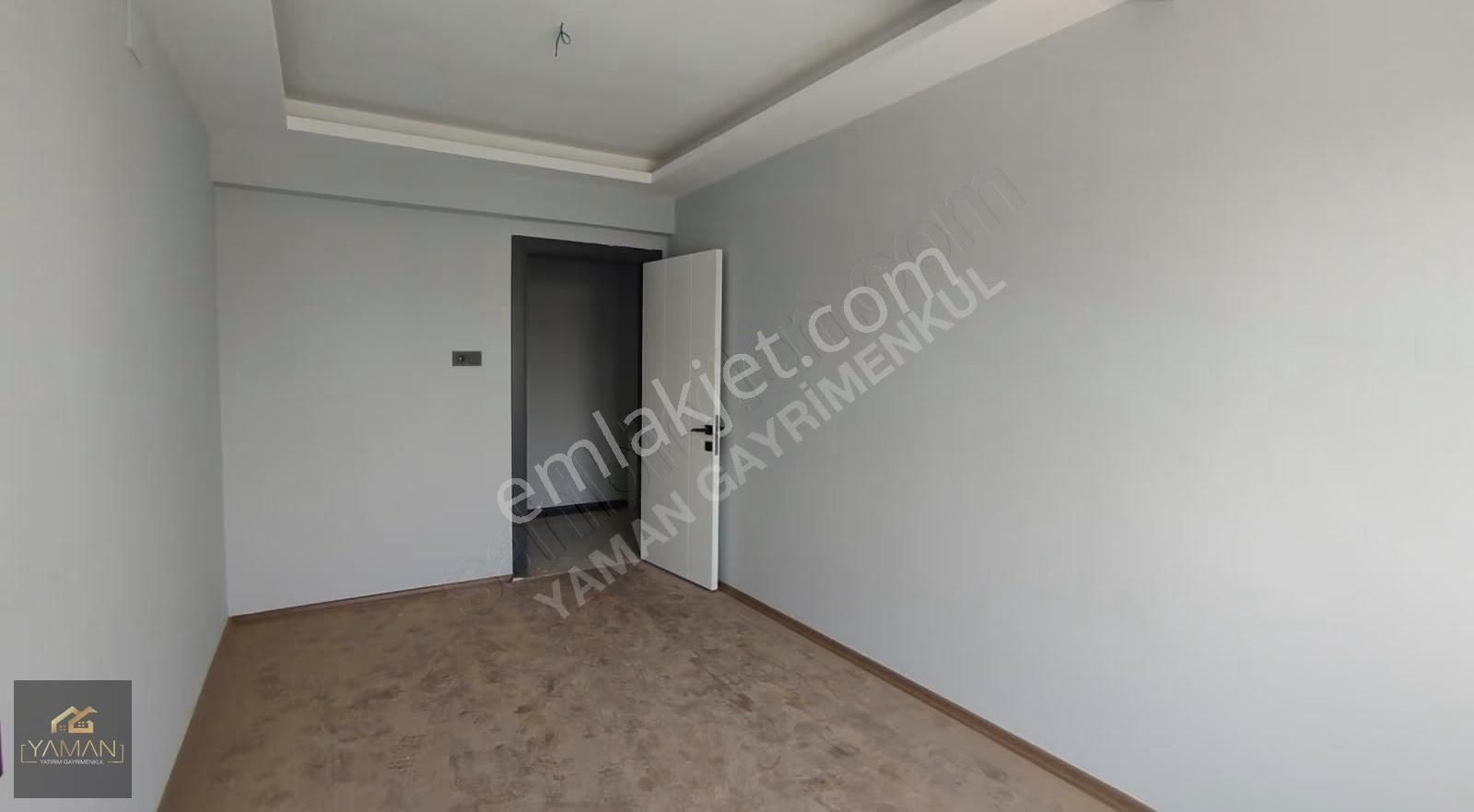 Akhisar Reşatbey Mahallesi'nde Satılık Arakat 3+1 Daire - Görsel 21