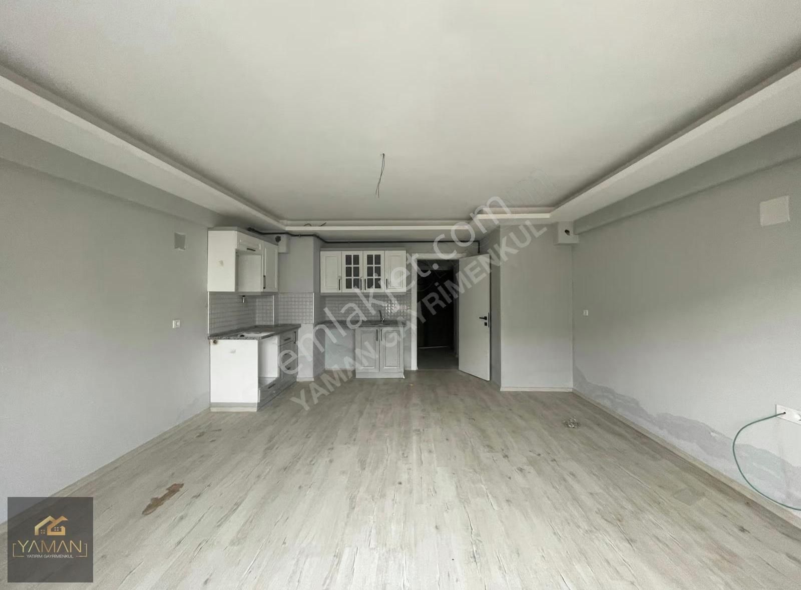 Akhisar İnönü Mahallesi'nde Satılık Arakat 1+0 Daire - Görsel 4