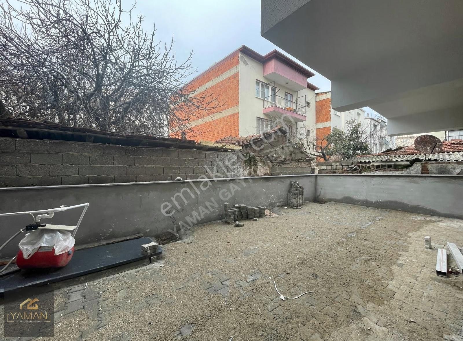 Akhisar İnönü Mahallesi'nde Satılık Arakat 1+0 Daire - Görsel 15