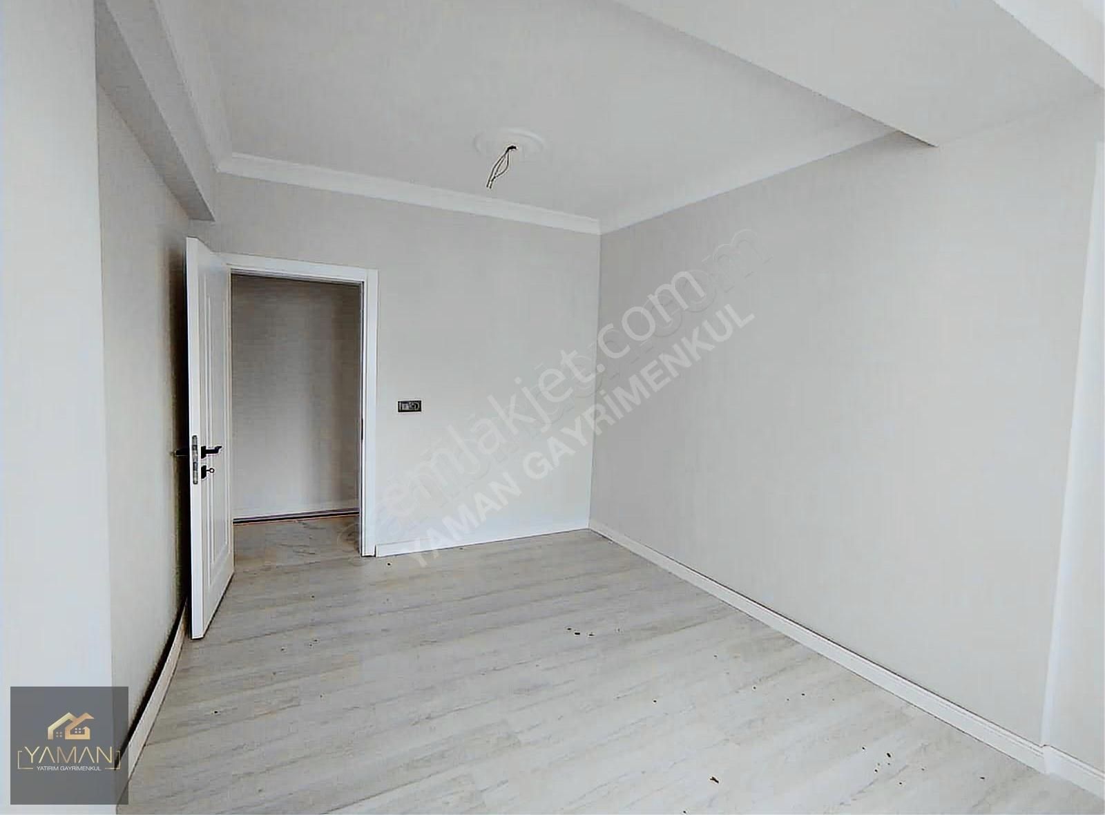 Akhisar Cumhuriyet Mahallesi'nde Satılık 2+1 Daire - Görsel 26