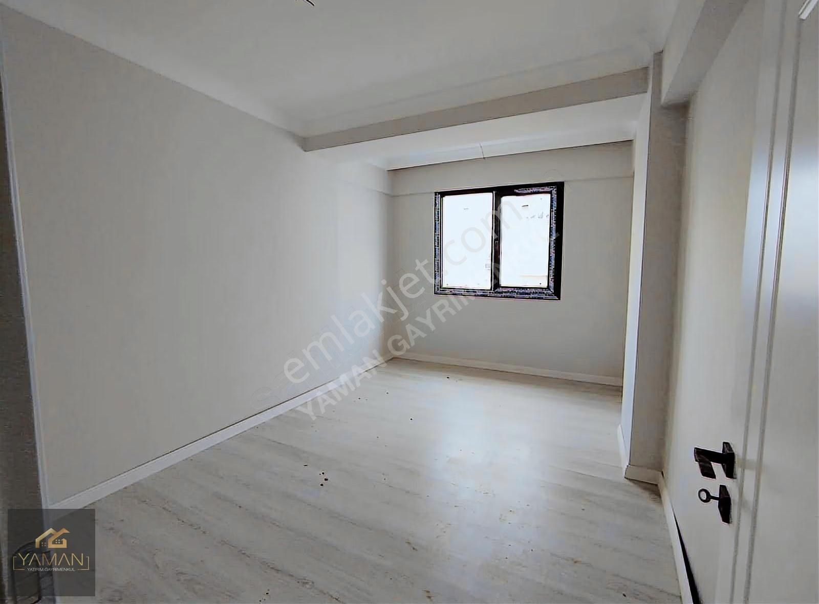 Akhisar Cumhuriyet Mahallesi'nde Satılık 2+1 Daire - Görsel 13