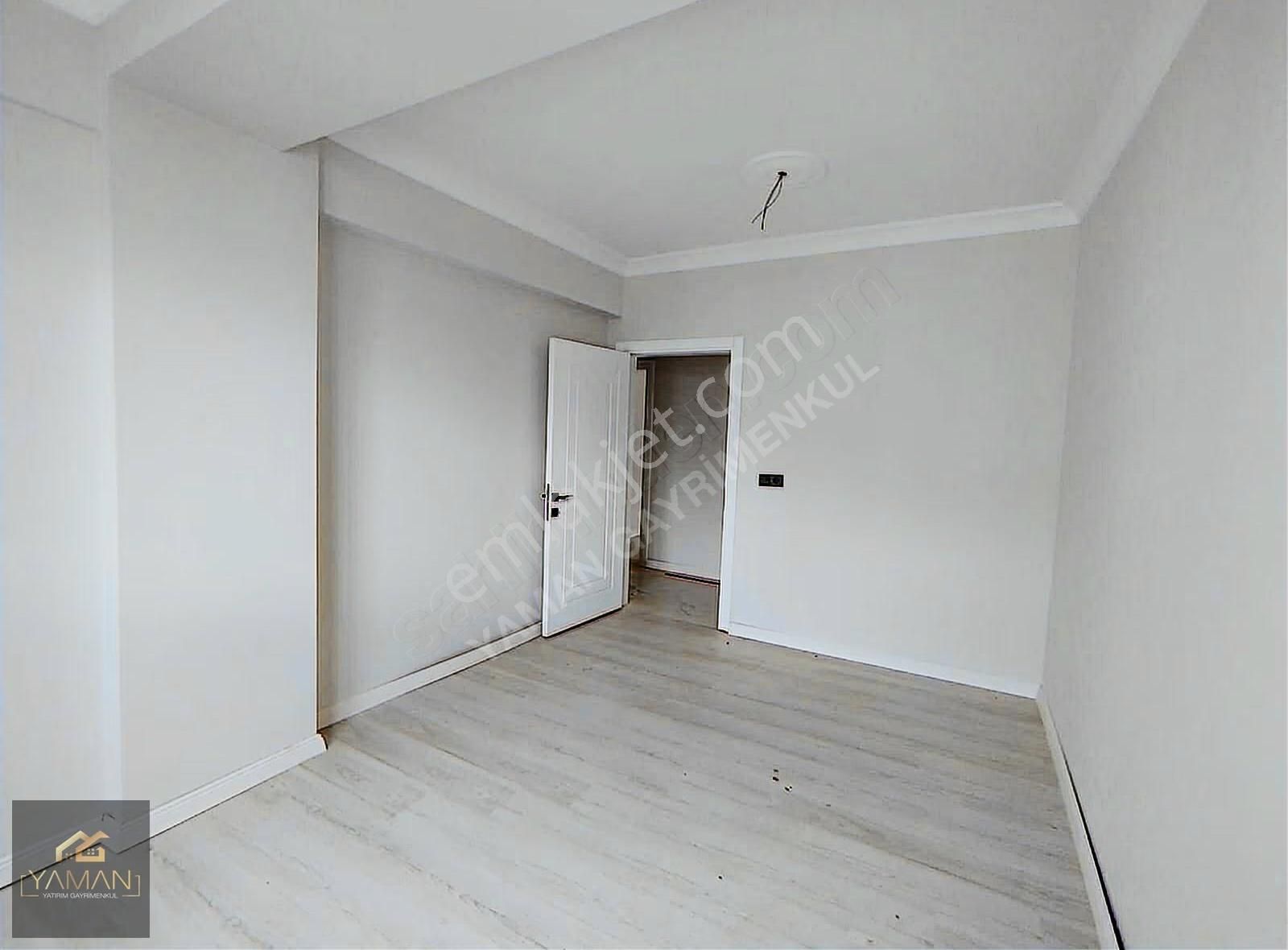 Akhisar Cumhuriyet Mahallesi'nde Satılık 2+1 Daire - Görsel 17