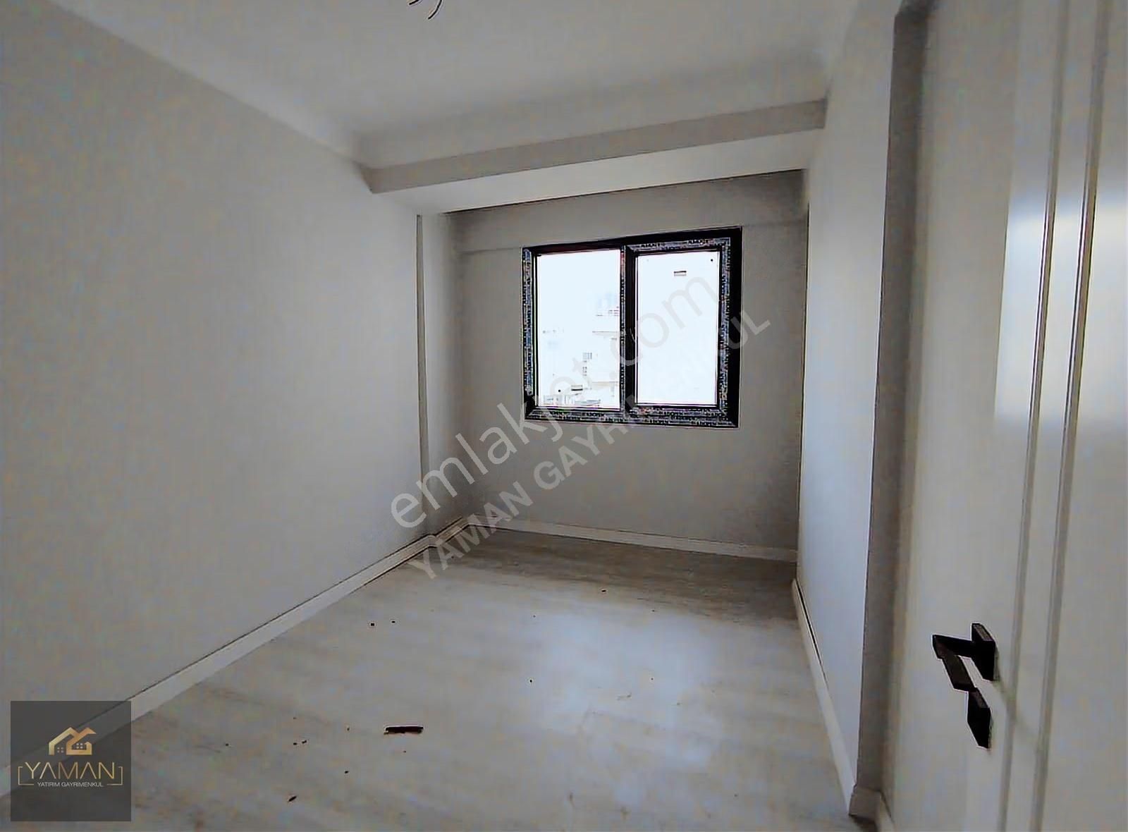 Akhisar Cumhuriyet Mahallesi'nde Satılık 2+1 Daire - Görsel 8