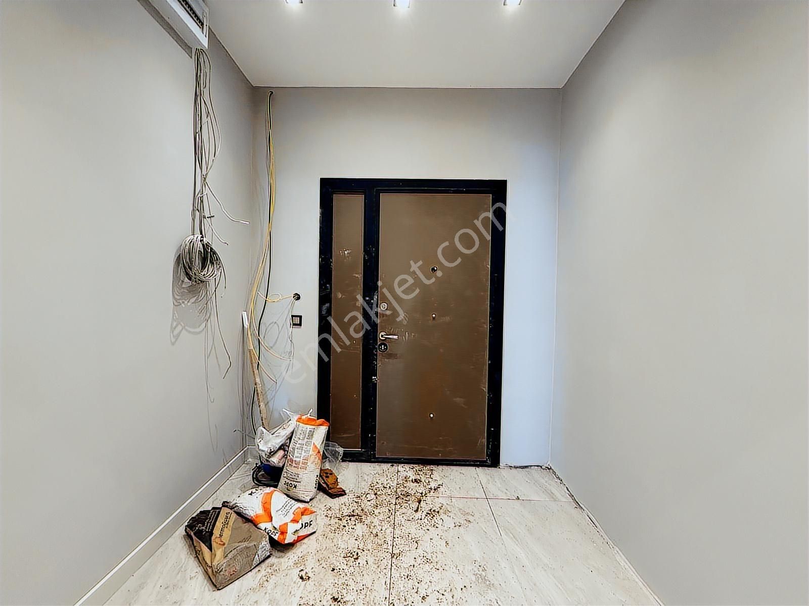 Hedef Emlaktan Karşıyakada Satılık Ultra Lüx 5+1 Villa - Görsel 34