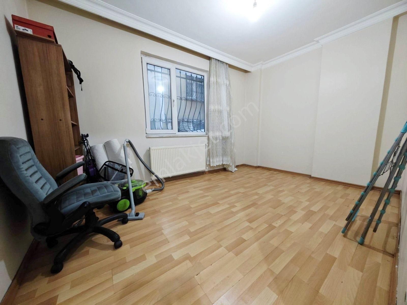 Fatih Emlak Tan 2+1 Bahçe Katı Boş Daire Krediye Uygun Mevlana Cami Yakını - Görsel 3