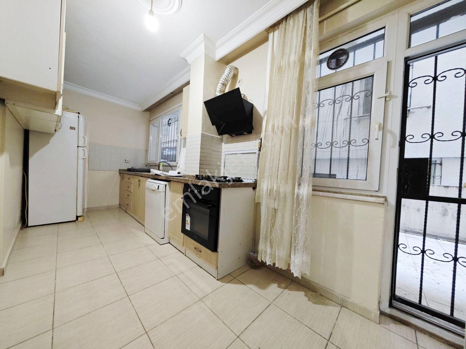 Fatih Emlak Tan 2+1 Bahçe Katı Boş Daire Krediye Uygun Mevlana Cami Yakını