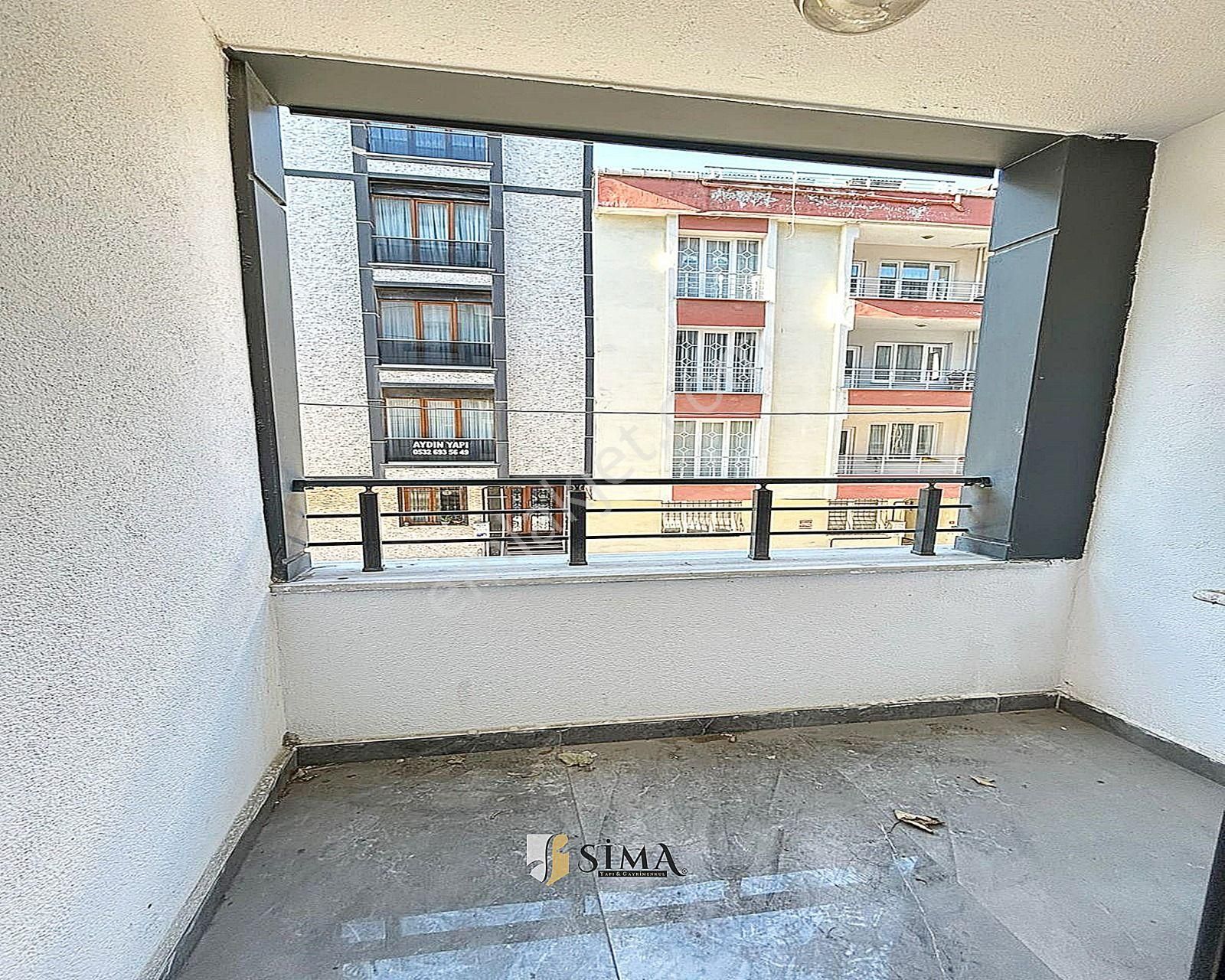 Meydana Yakın Geniş Ailelere Uygun 3+1 Çift Balkonlu Daire - Görsel 30