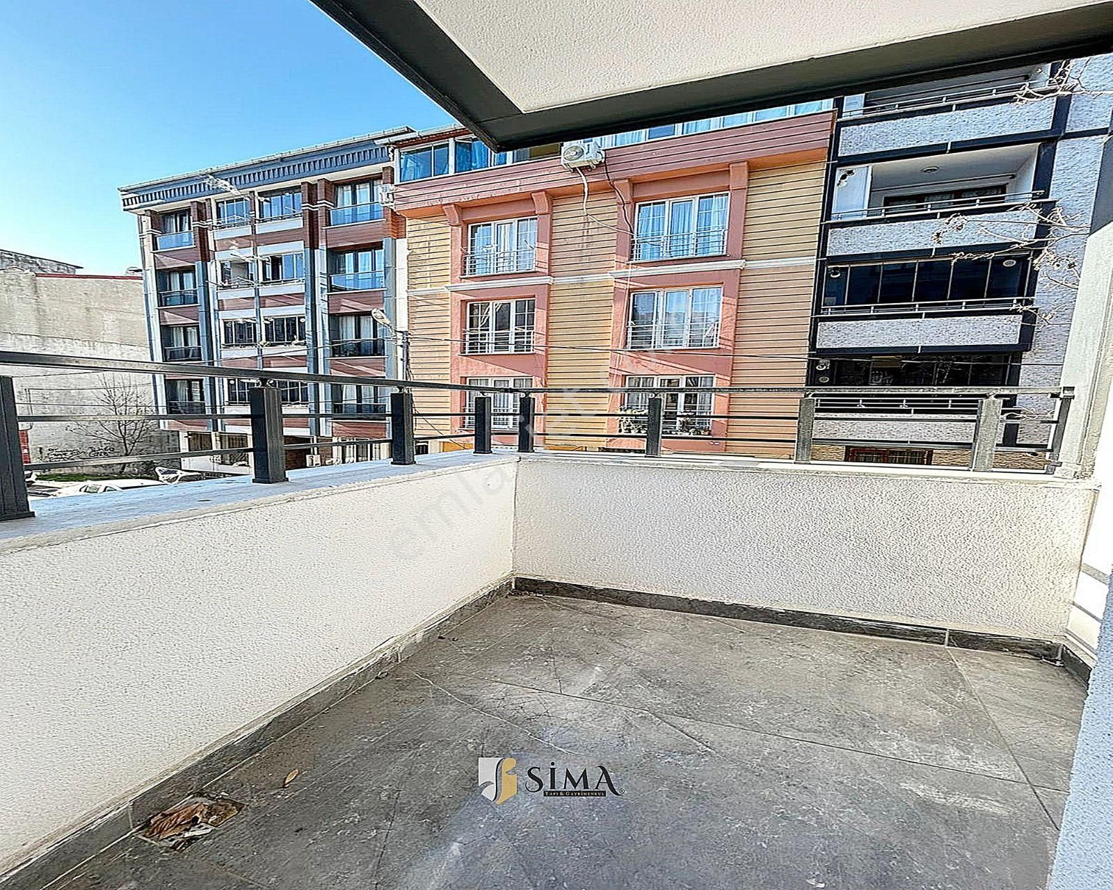 Meydana Yakın Geniş Ailelere Uygun 3+1 Çift Balkonlu Daire - Görsel 14