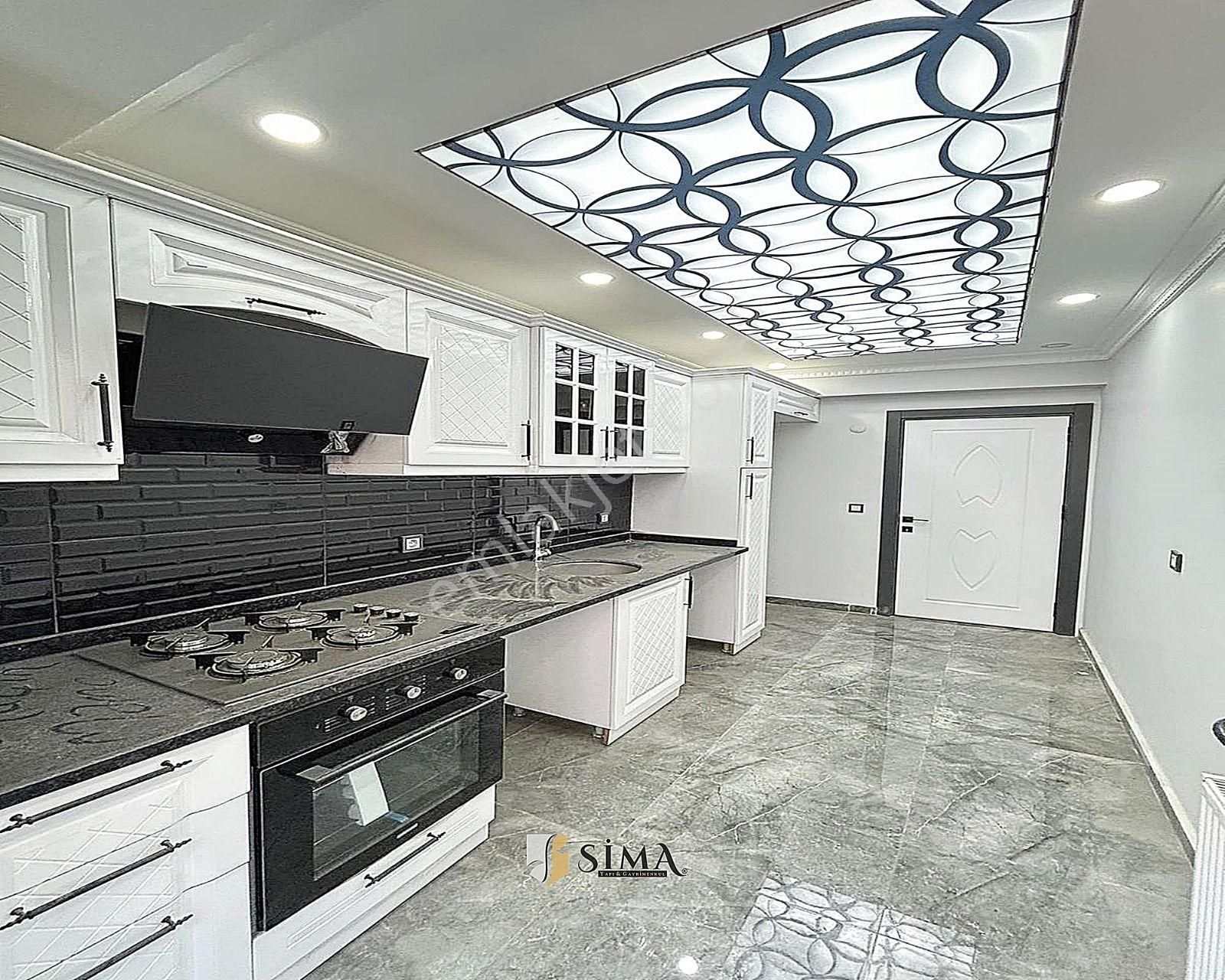 Meydana Yakın Geniş Ailelere Uygun 3+1 Çift Balkonlu Daire - Görsel 25