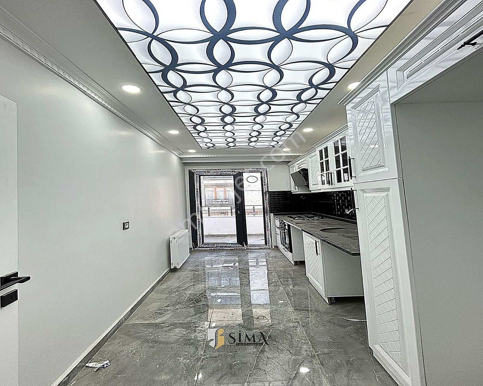 Meydana Yakın Geniş Ailelere Uygun 3+1 Çift Balkonlu Daire - Görsel 21