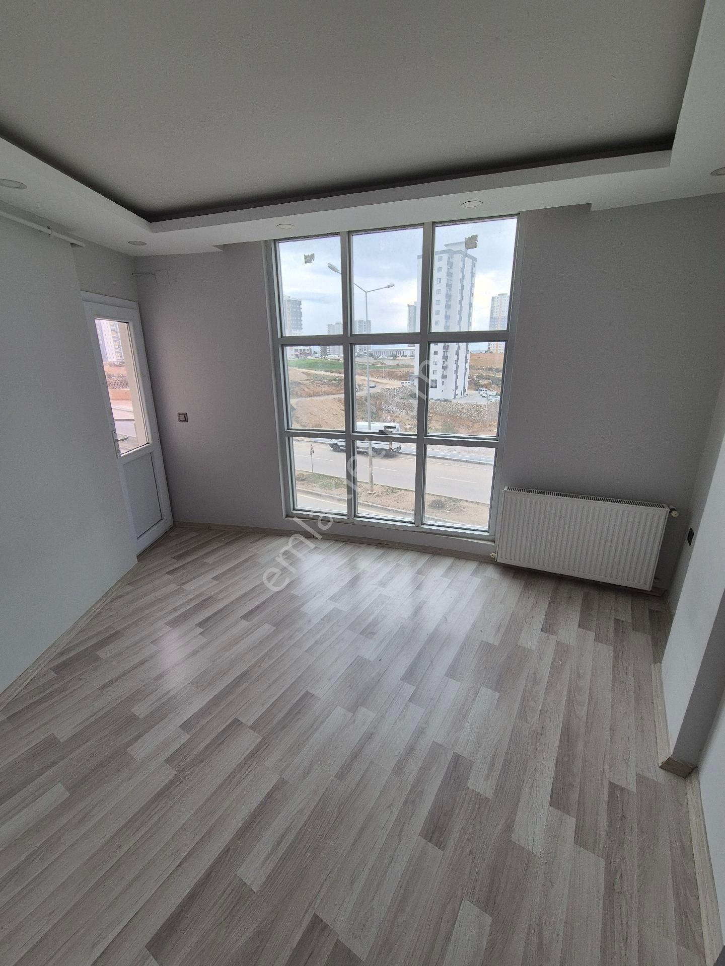 Çarkıpare'de 1+1 Cadde Üzerinde Doğalgazlı Home Ofise Uygun Kiralık Daire - Görsel 13