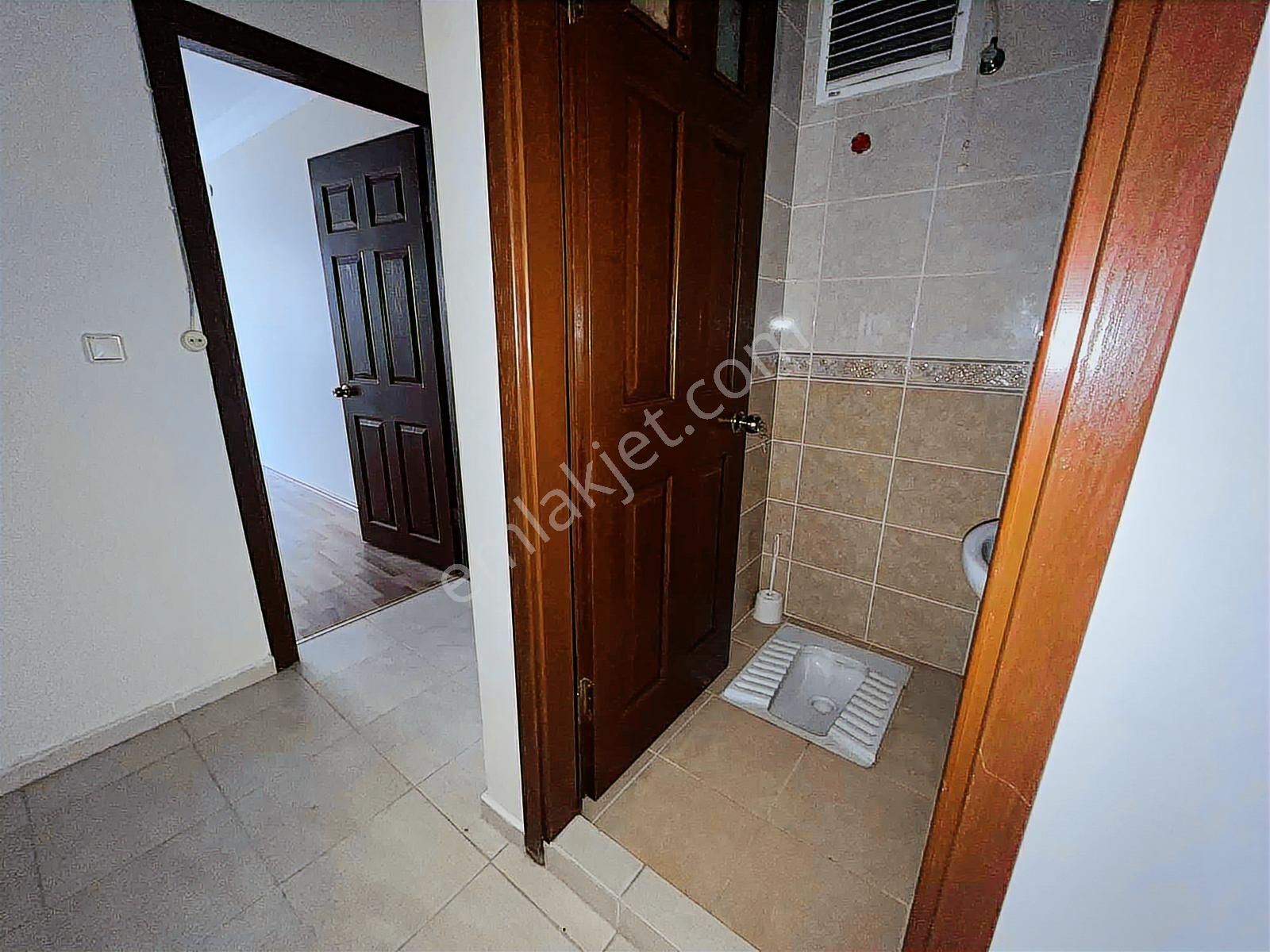 Bahçelievler Mah. Geniş 3+1 Kiralık Daire - Görsel 25