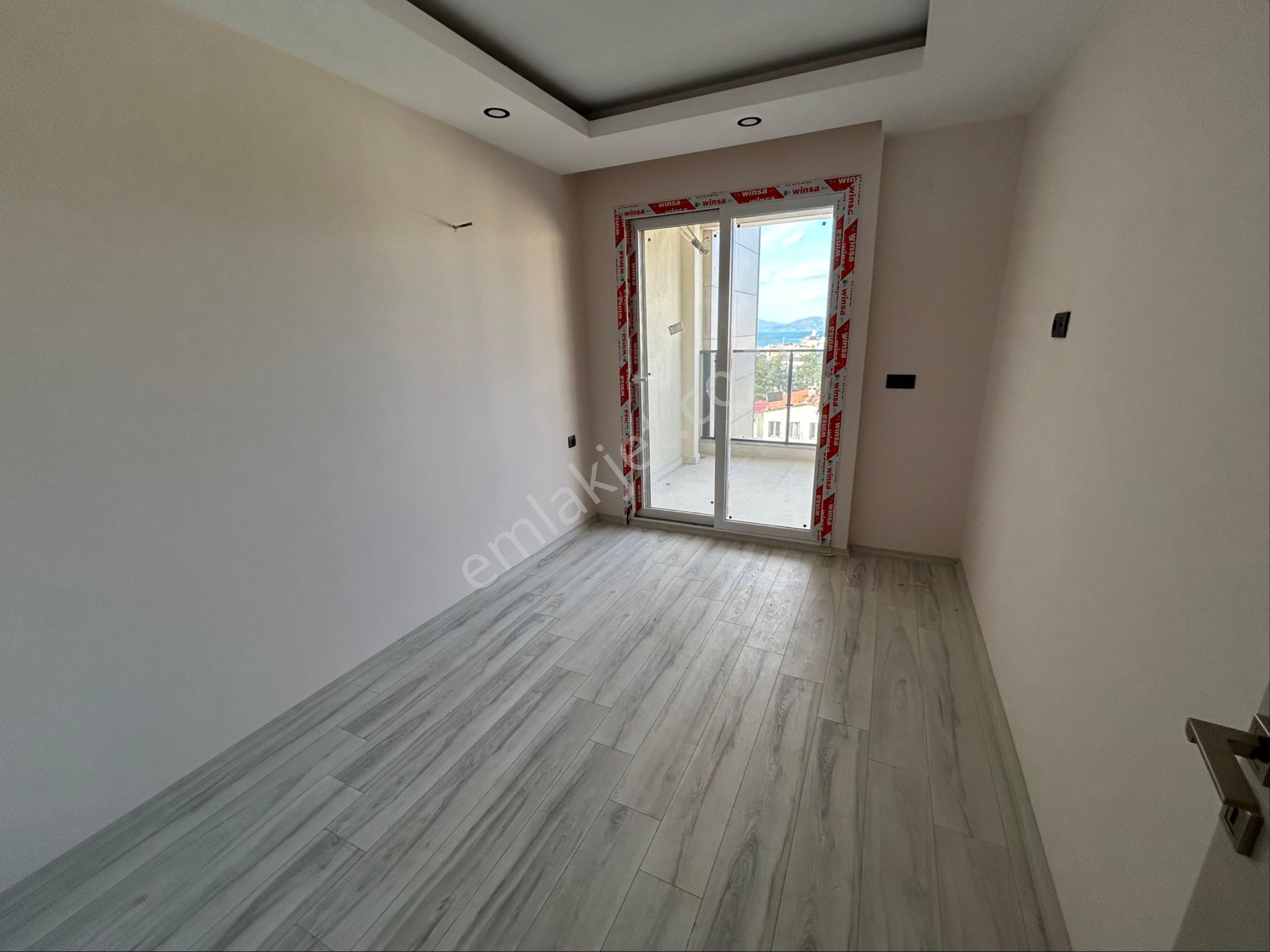 Kuşadası’nda Satılık Sıfır 2 + 1 Daireler - Görsel 17