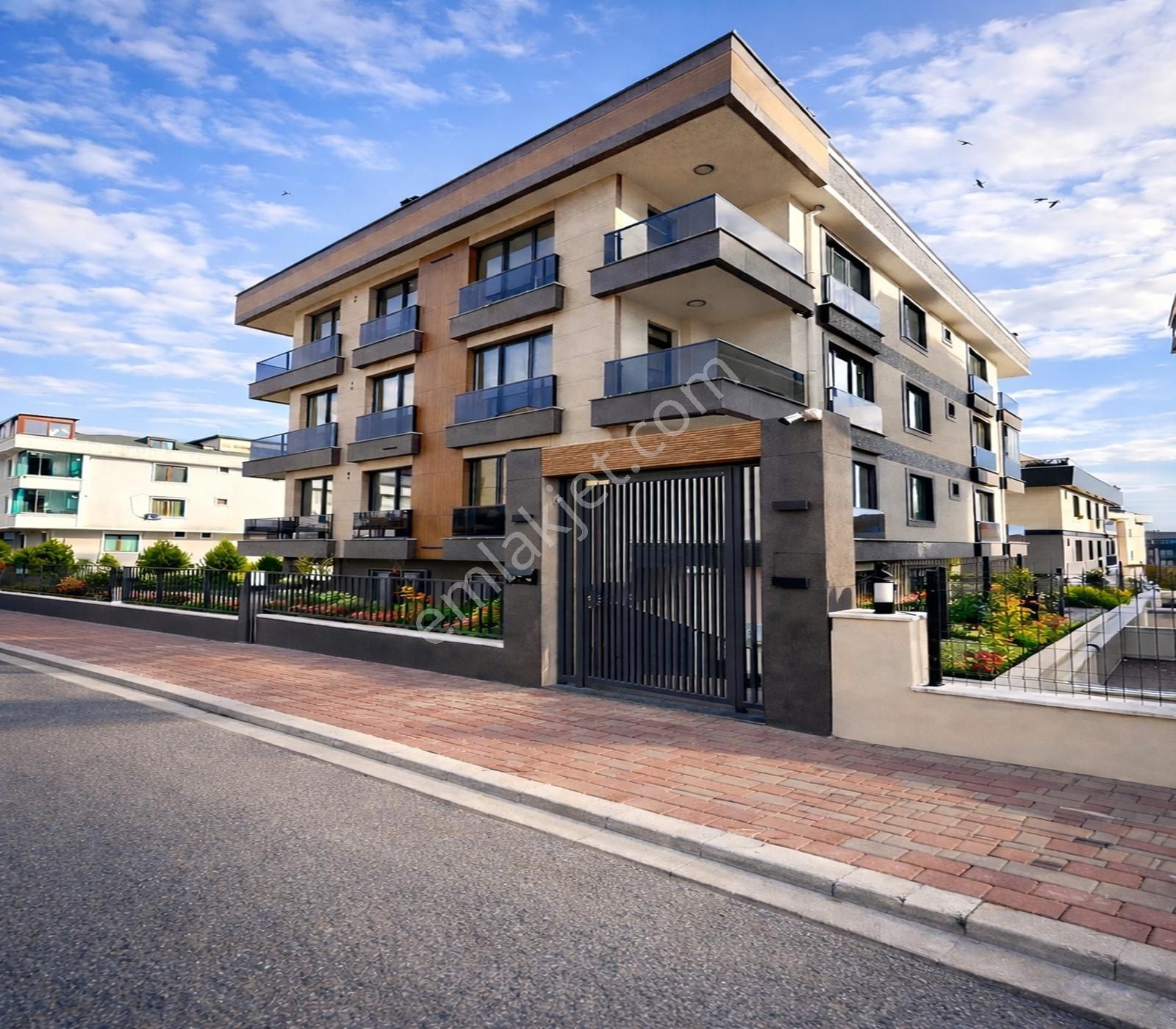 Lıve Yapı'dan Kavaklı Merkezde Şık İşçiliğe Sahip Ferah 3+1daire - Görsel 5