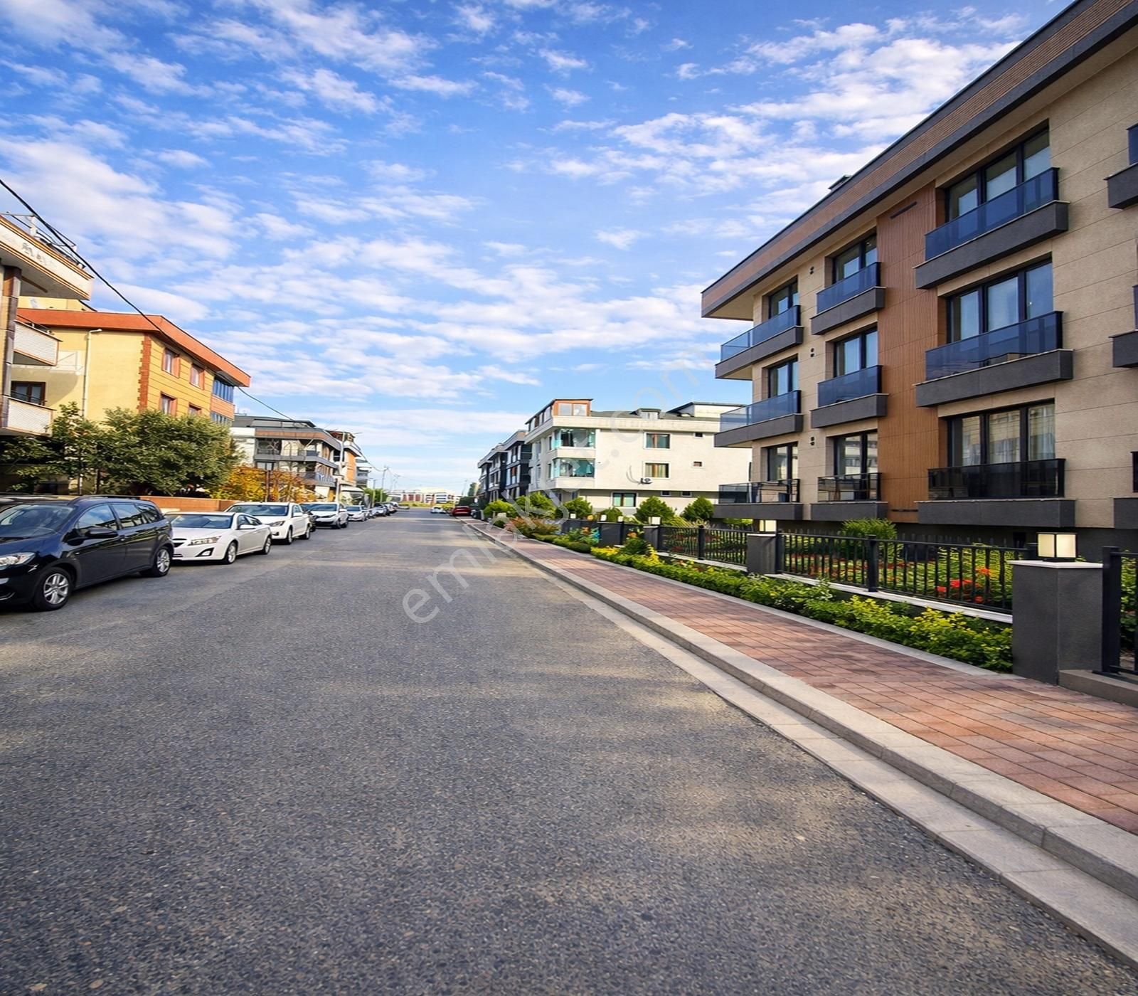 Lıve Yapı'dan Kavaklı Merkezde Şık İşçiliğe Sahip Ferah 3+1daire - Görsel 2