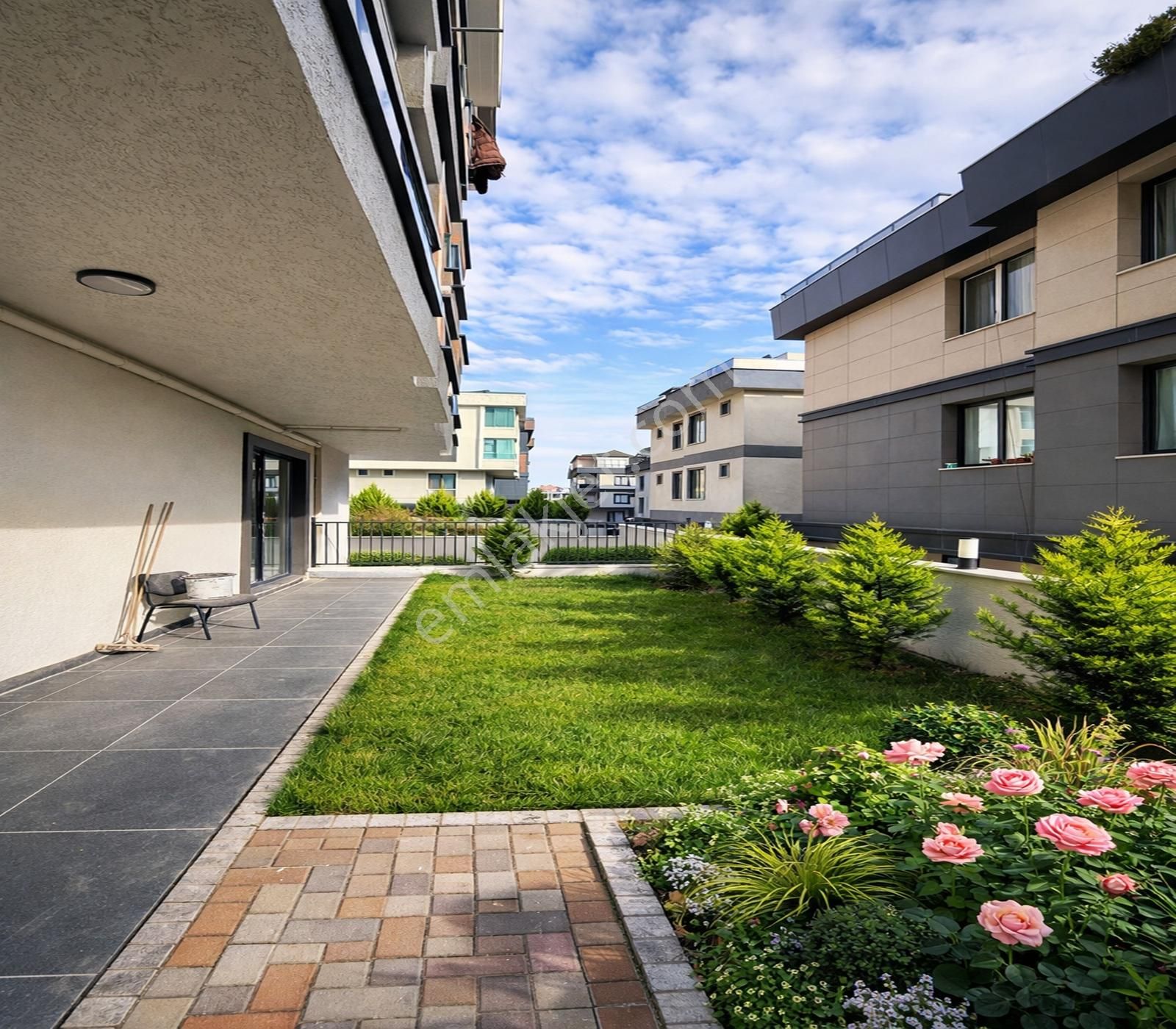 Lıve Yapı'dan Kavaklı Merkezde Şık İşçiliğe Sahip Ferah 3+1daire - Görsel 27