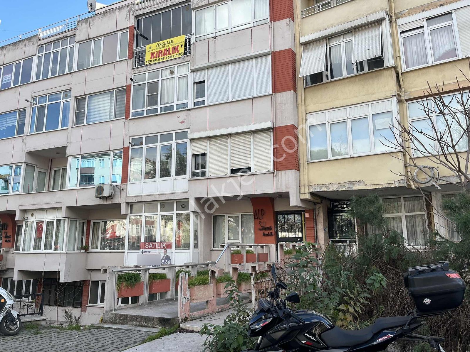 Bandırma Cad. Üzeri Eşyalı Geniş Daire